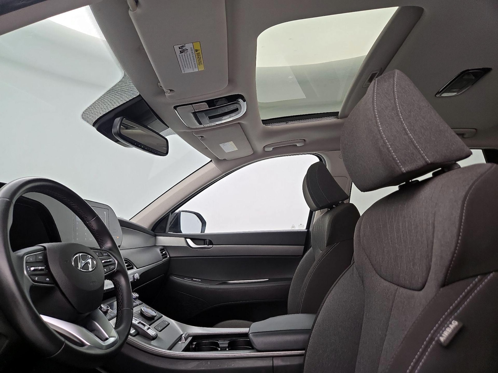 Sunroof(s) & Overhead Airbags