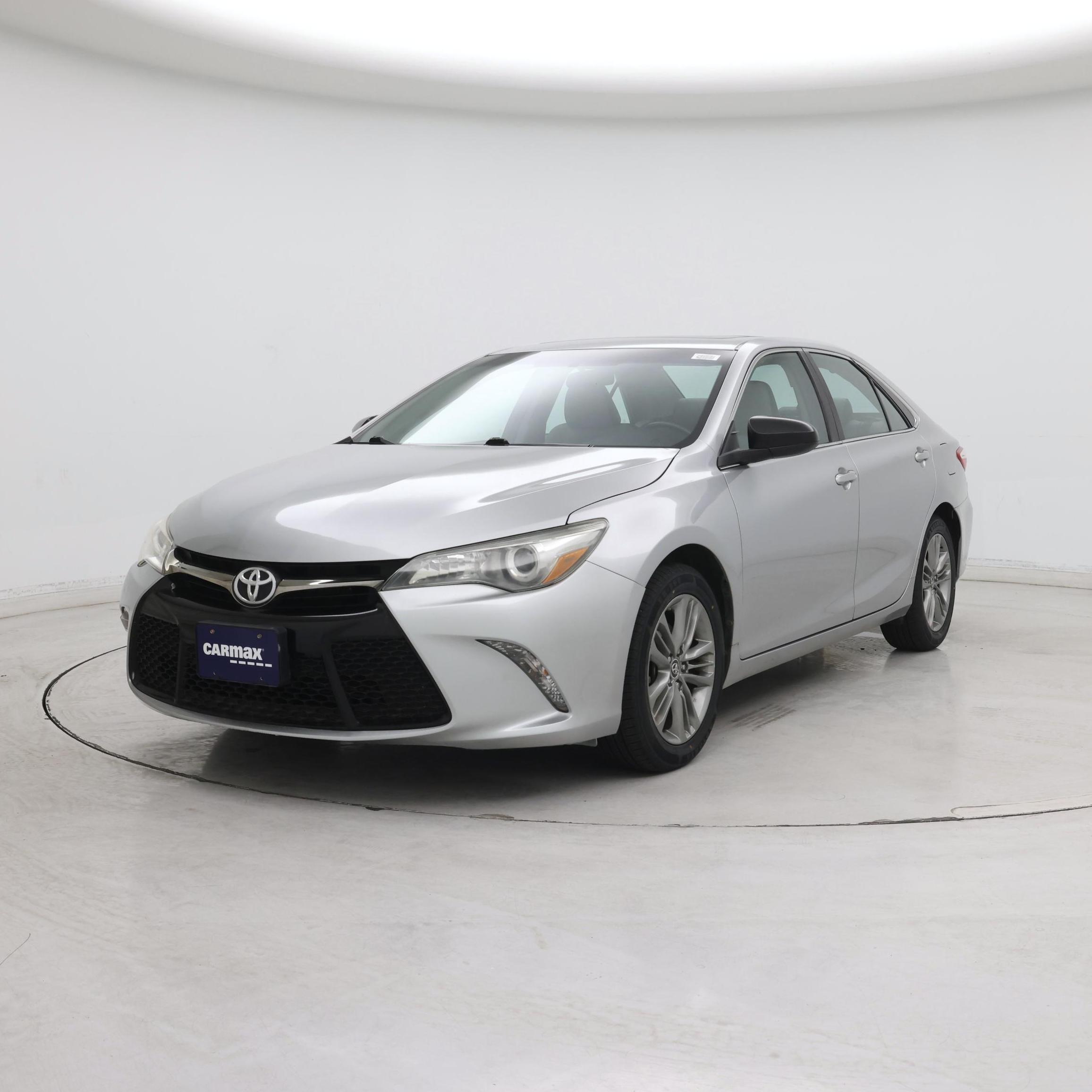 Thumbnail: 2016 Toyota Camry - 4