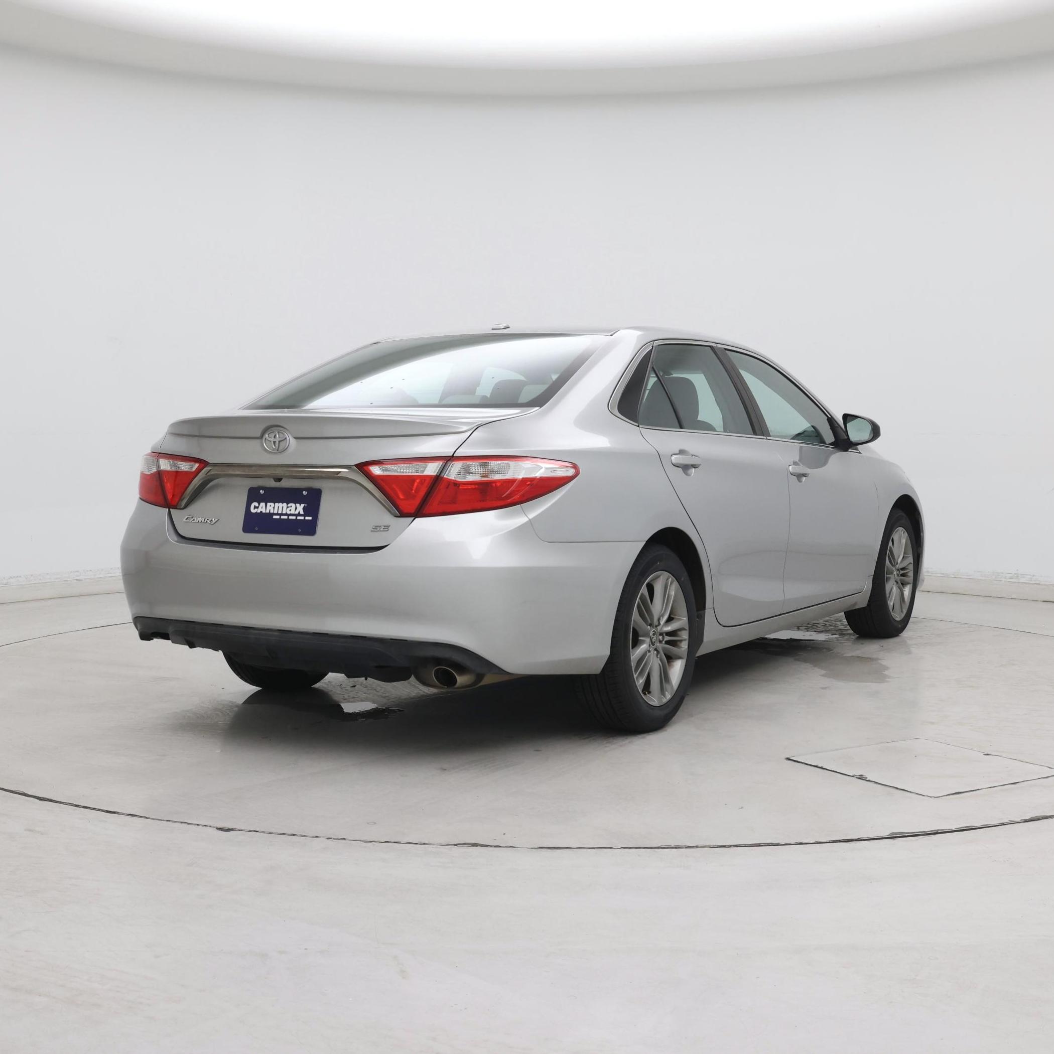 Thumbnail: 2016 Toyota Camry - 8