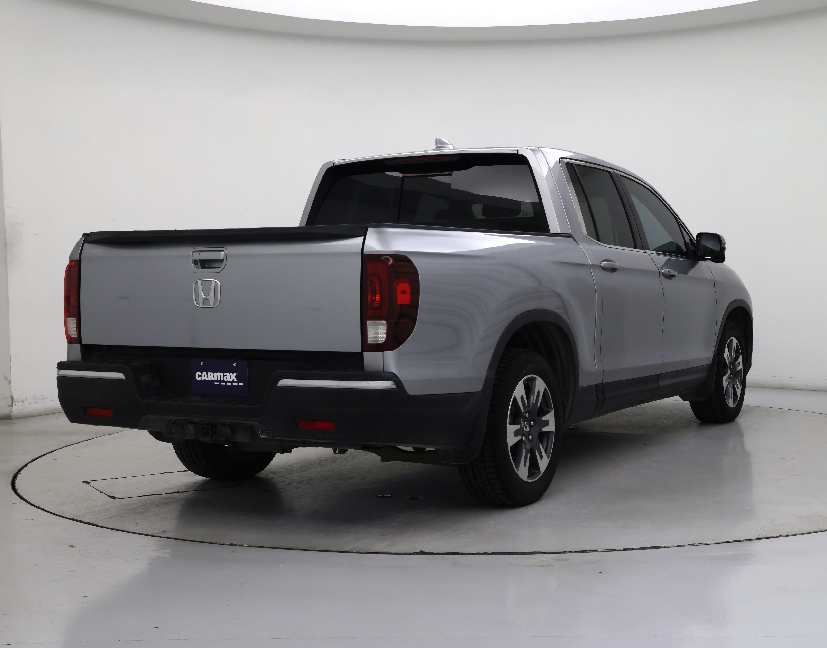 Thumbnail: 2019 Honda Ridgeline - 8