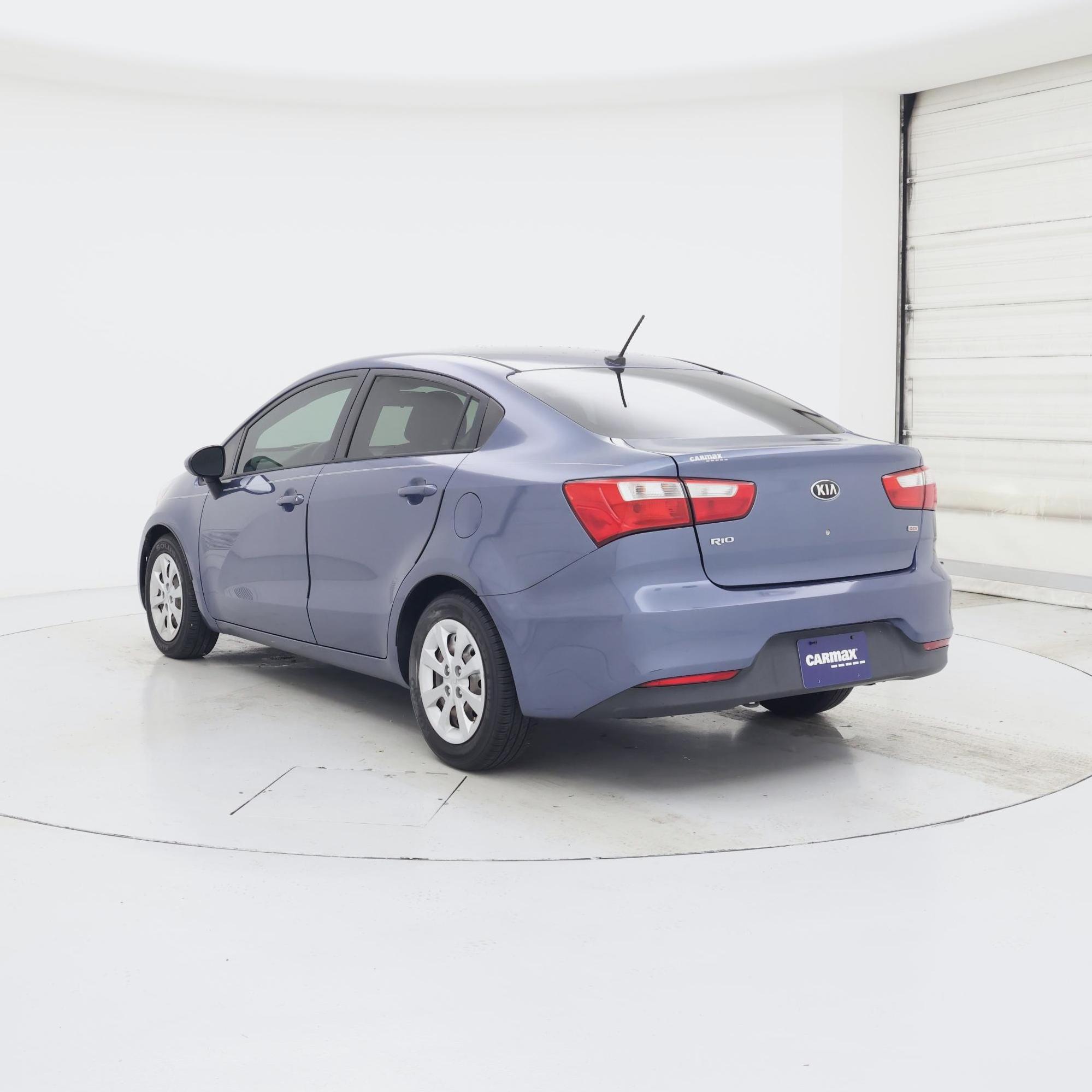 Thumbnail: 2016 Kia Rio - 2