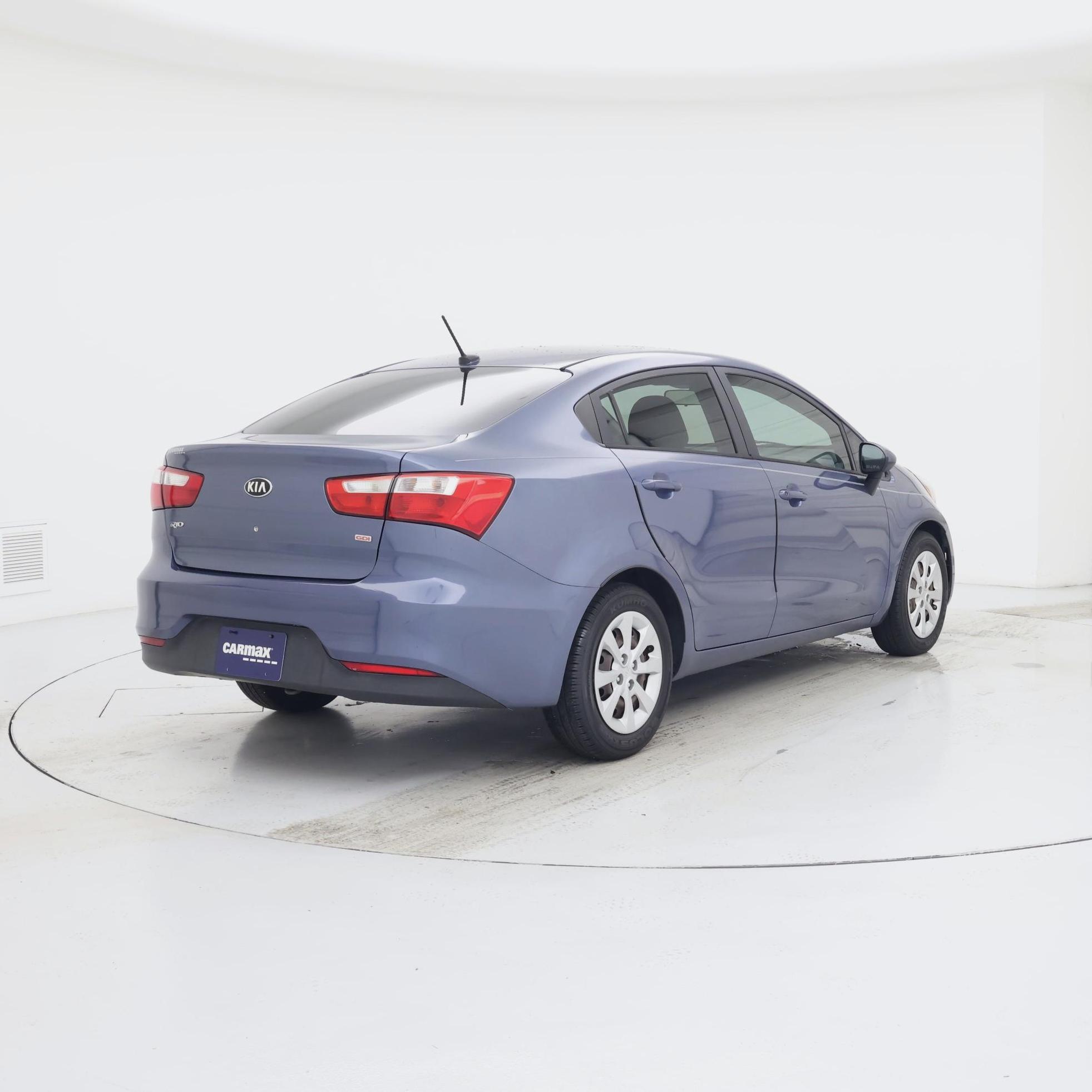 Thumbnail: 2016 Kia Rio - 8