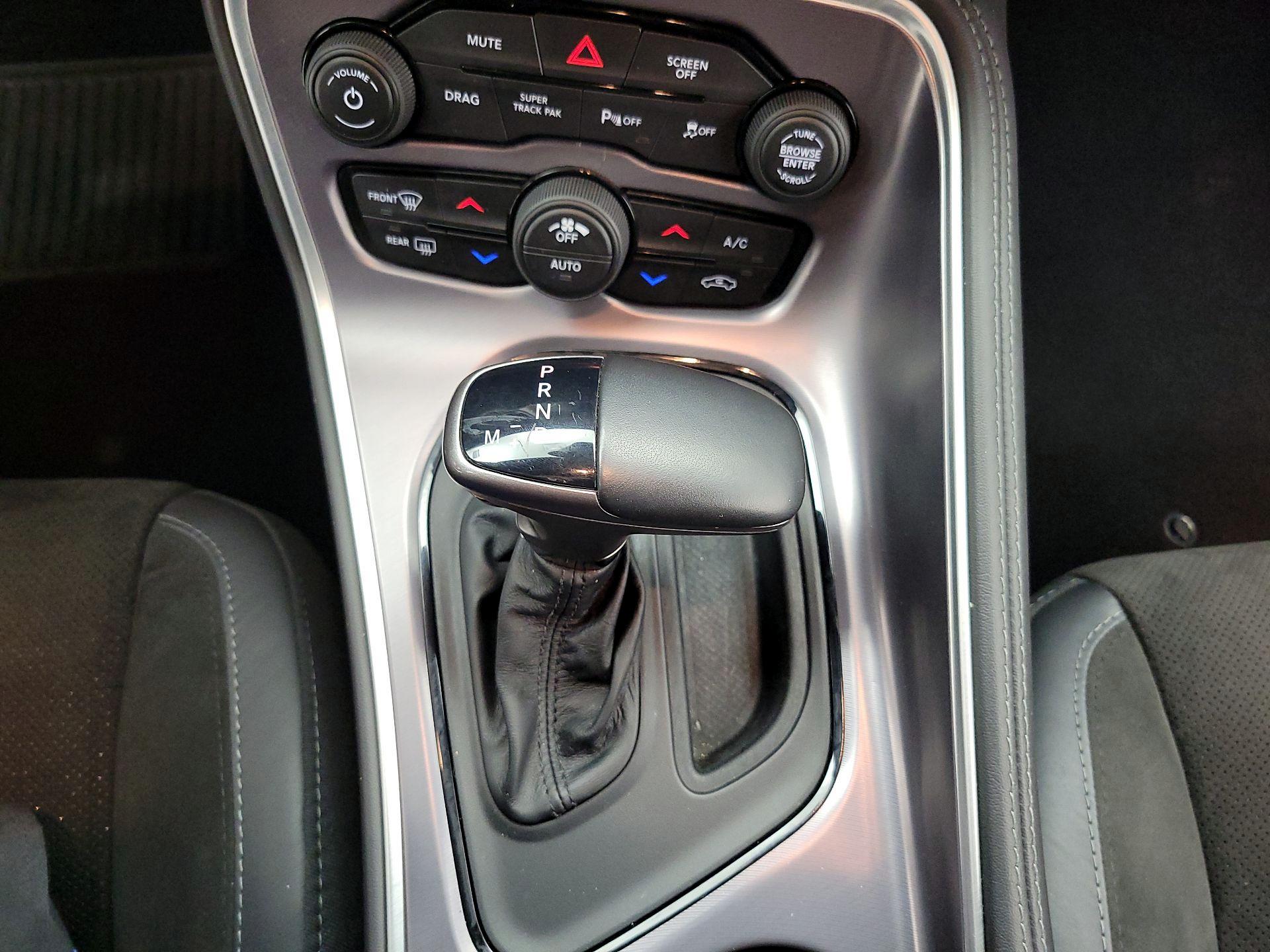 Thumbnail: 2019 Dodge Challenger - 17