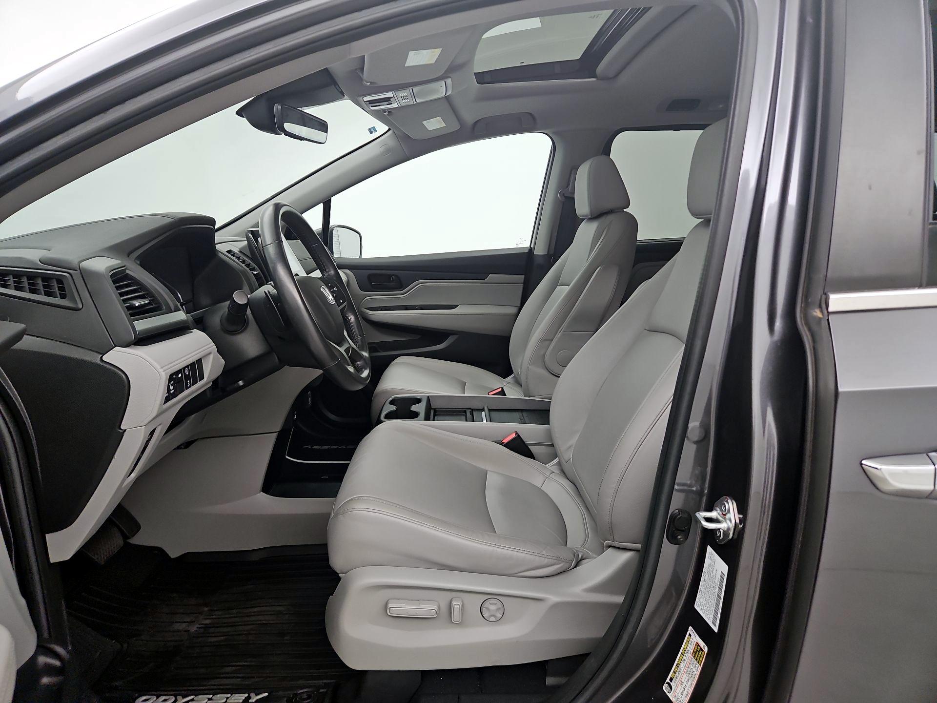 Thumbnail: 2023 Honda Odyssey - 11