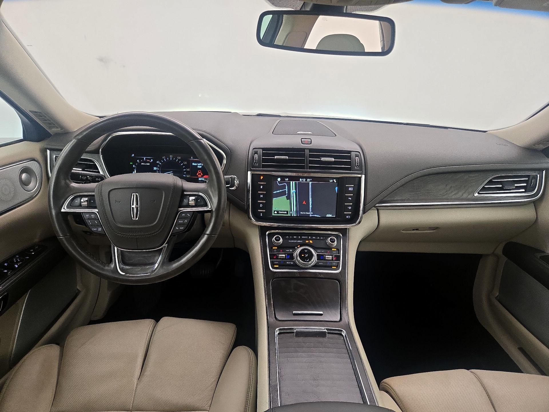 Thumbnail: 2017 Lincoln Continental - 9