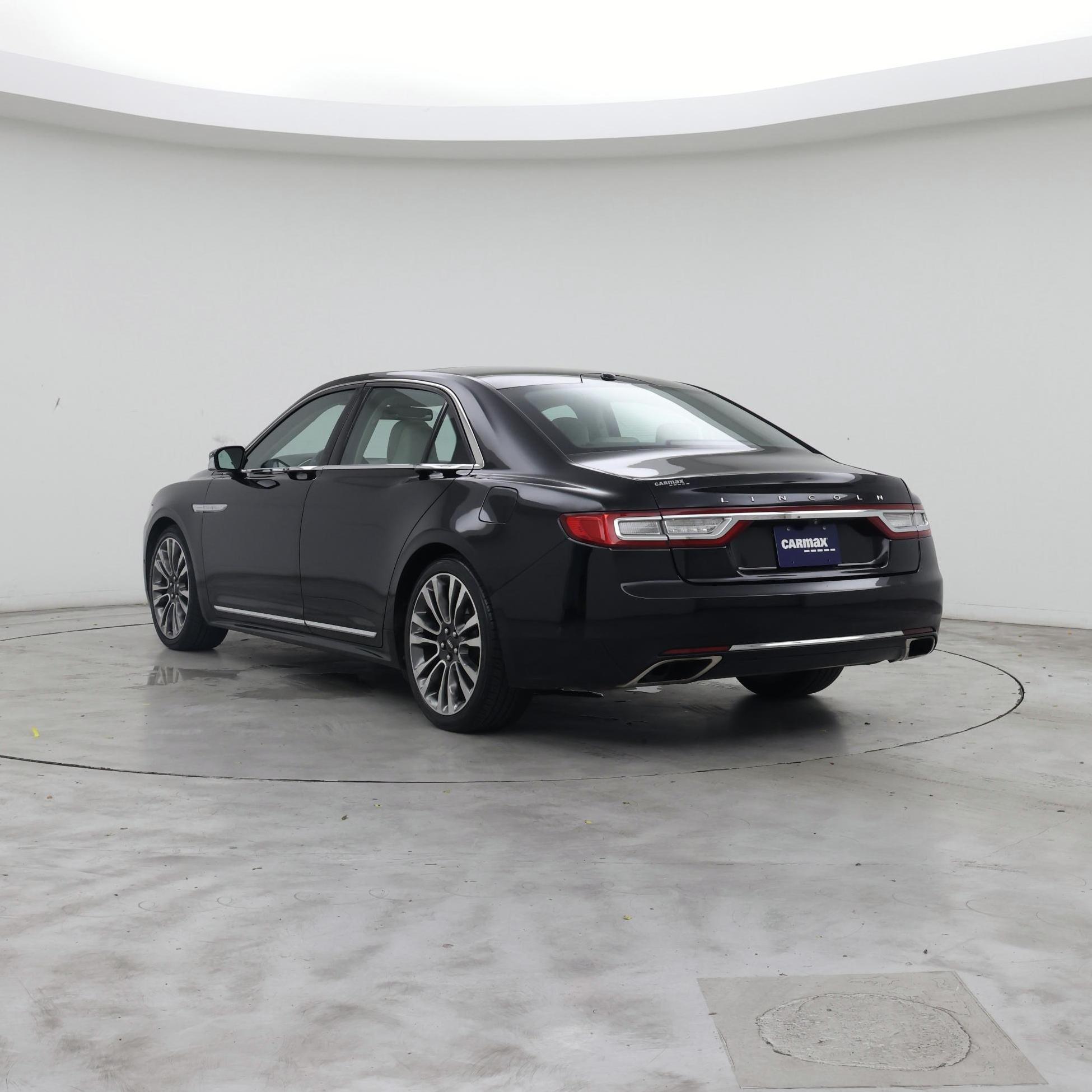 Thumbnail: 2017 Lincoln Continental - 2