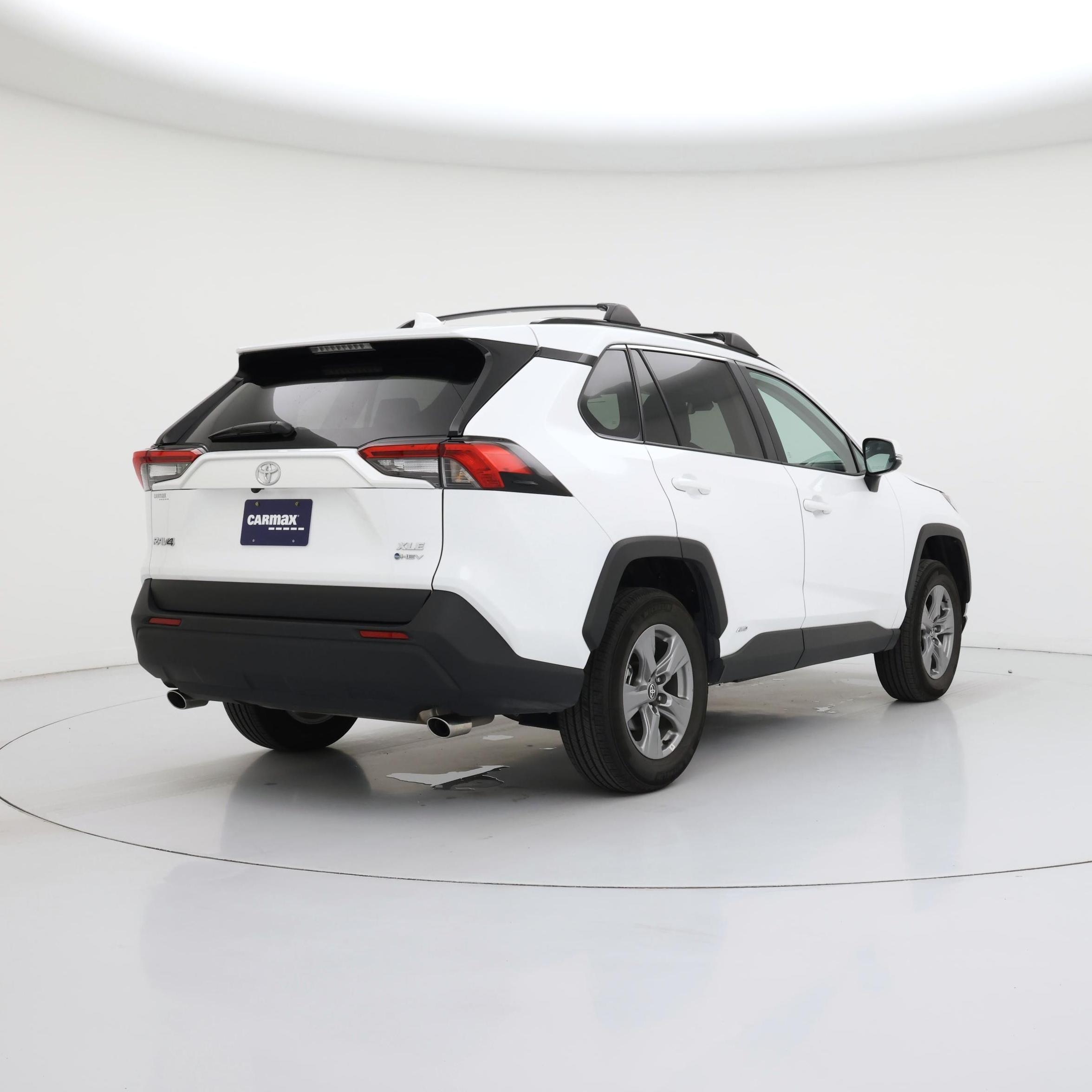 Thumbnail: 2025 Toyota RAV4 - 8