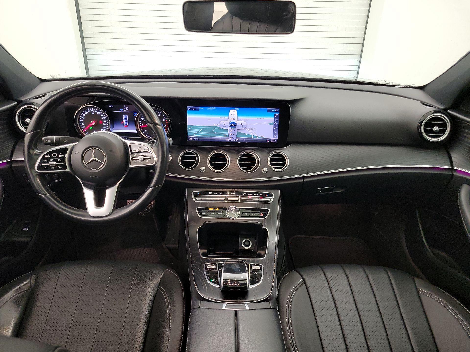 Thumbnail: 2020 Mercedes-Benz E-Class - 9