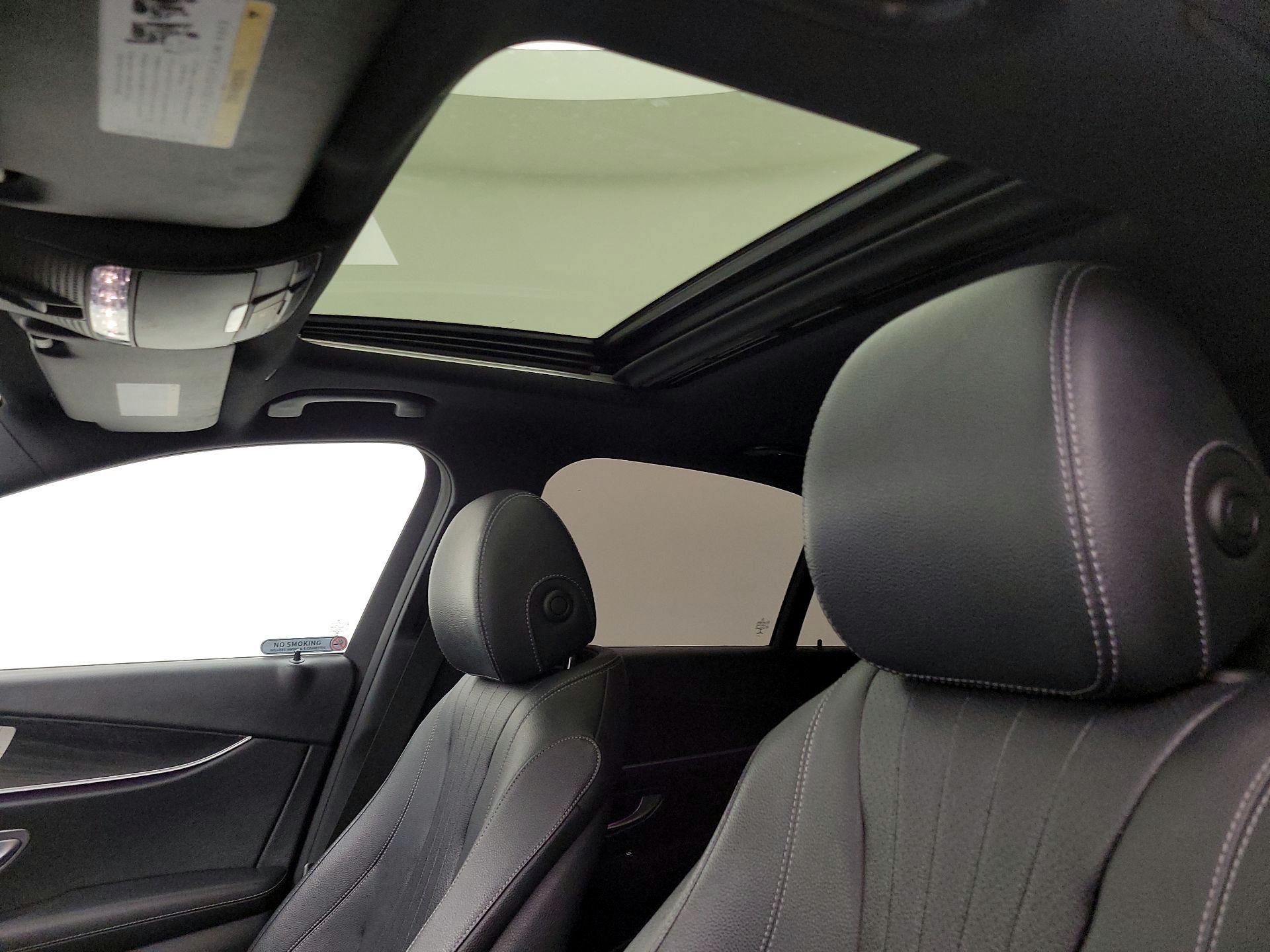 Thumbnail: 2020 Mercedes-Benz E-Class - 20