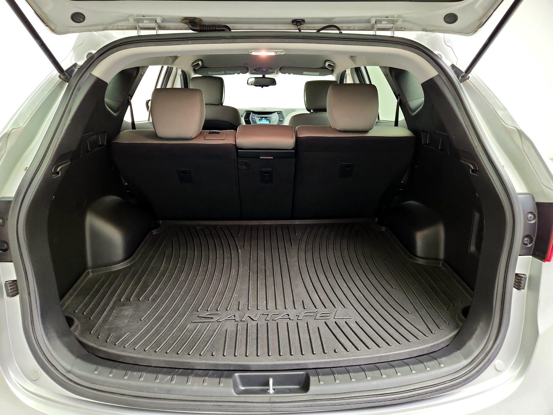 Thumbnail: 2016 Hyundai Santa Fe - 20