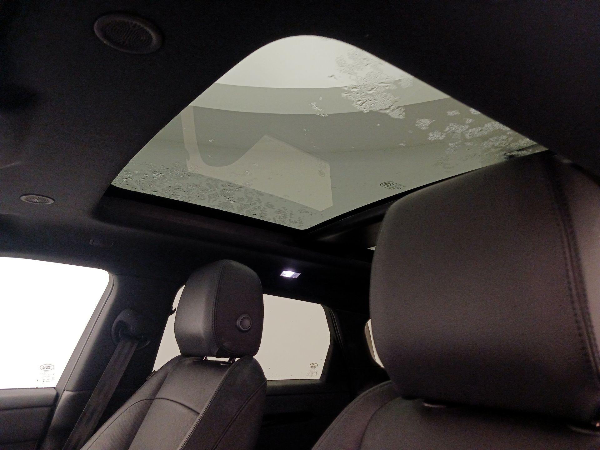 Thumbnail: 2025 Land Rover Range Rover Evoque - 20