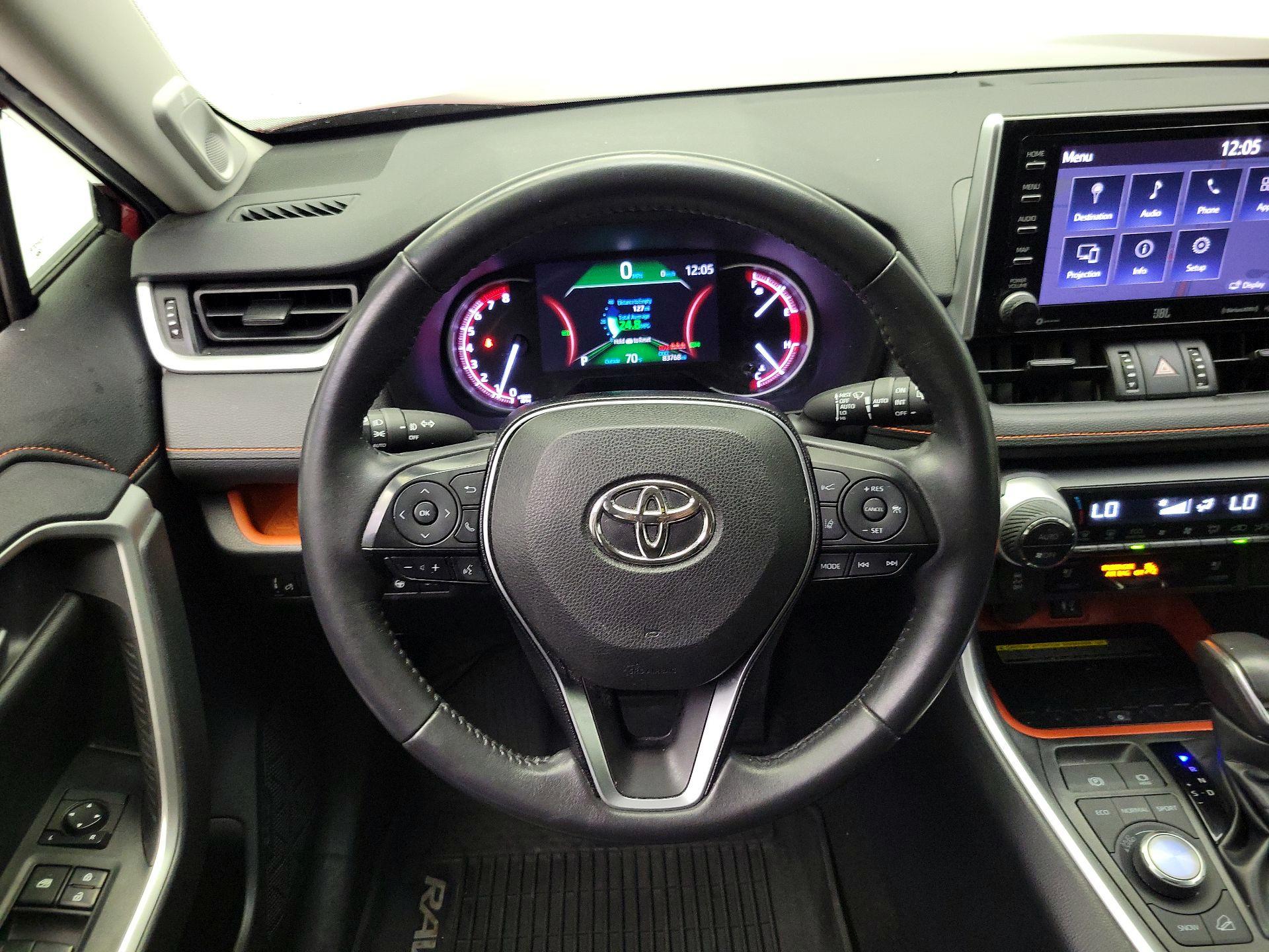 Thumbnail: 2019 Toyota RAV4 - 10