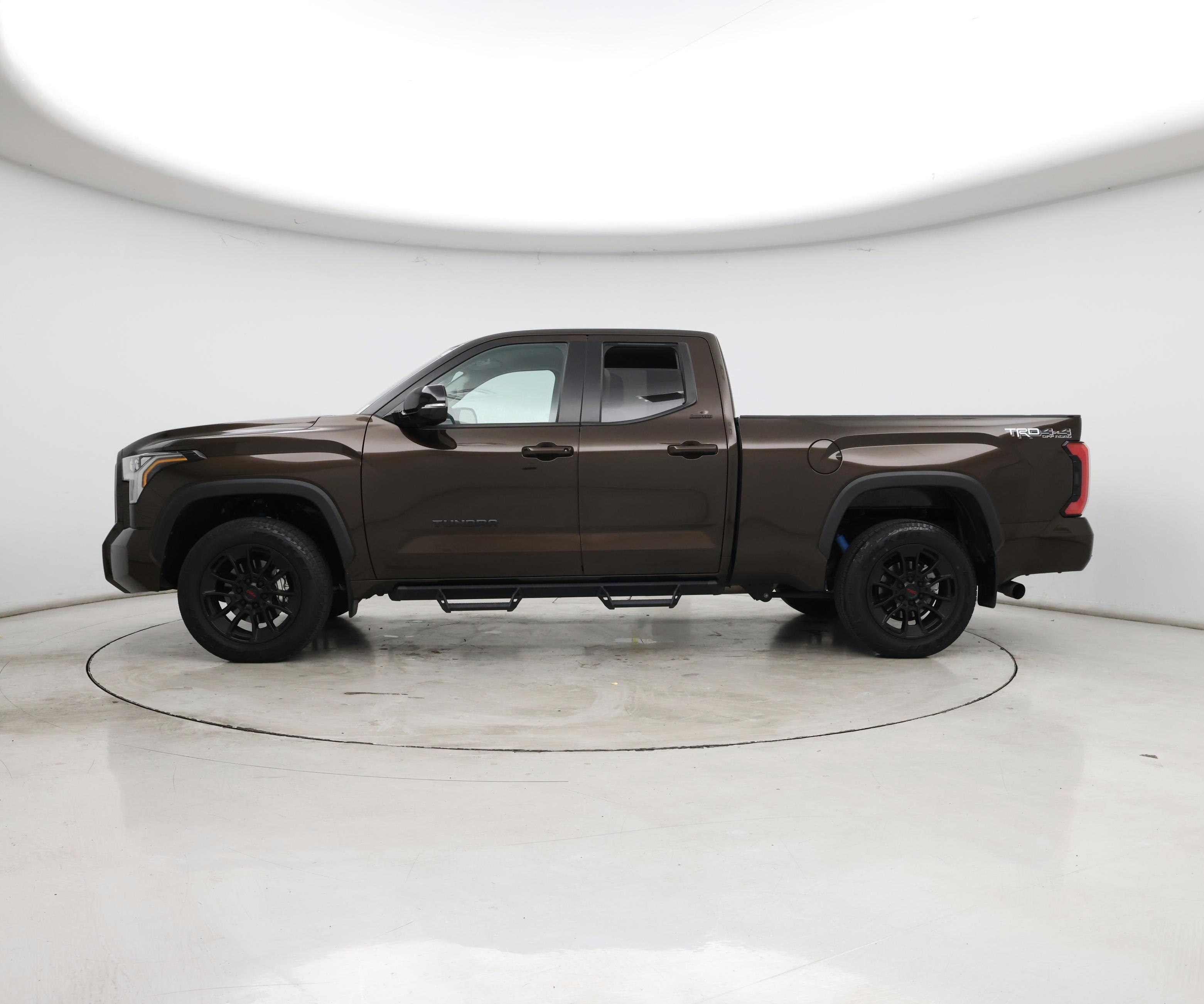Thumbnail: 2024 Toyota Tundra - 3