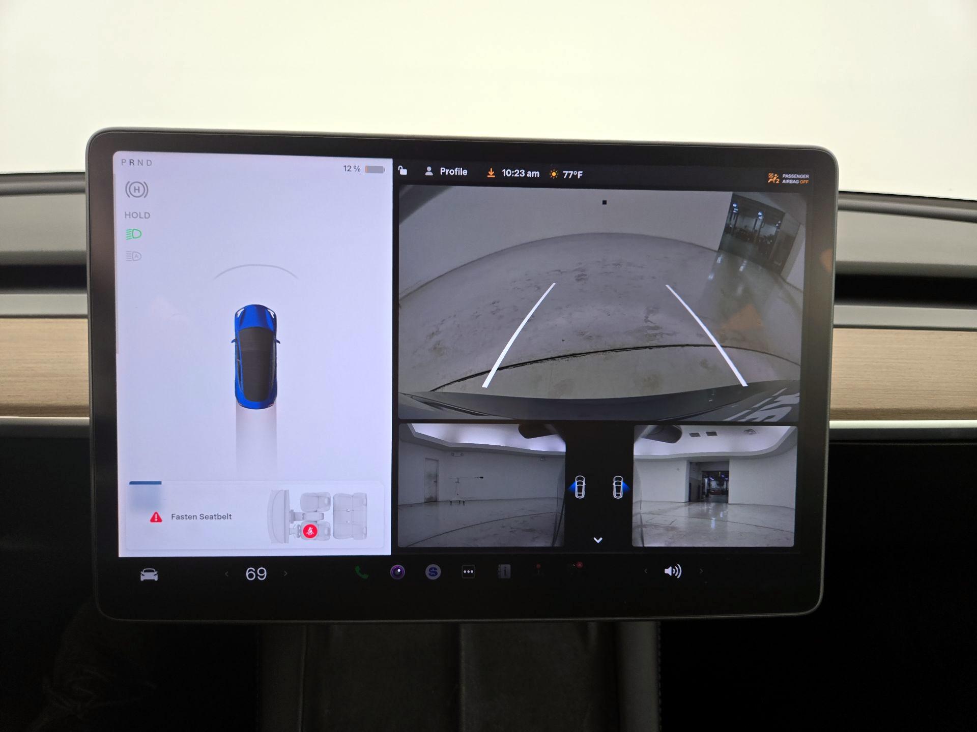 Thumbnail: 2022 Tesla Model 3 - 14