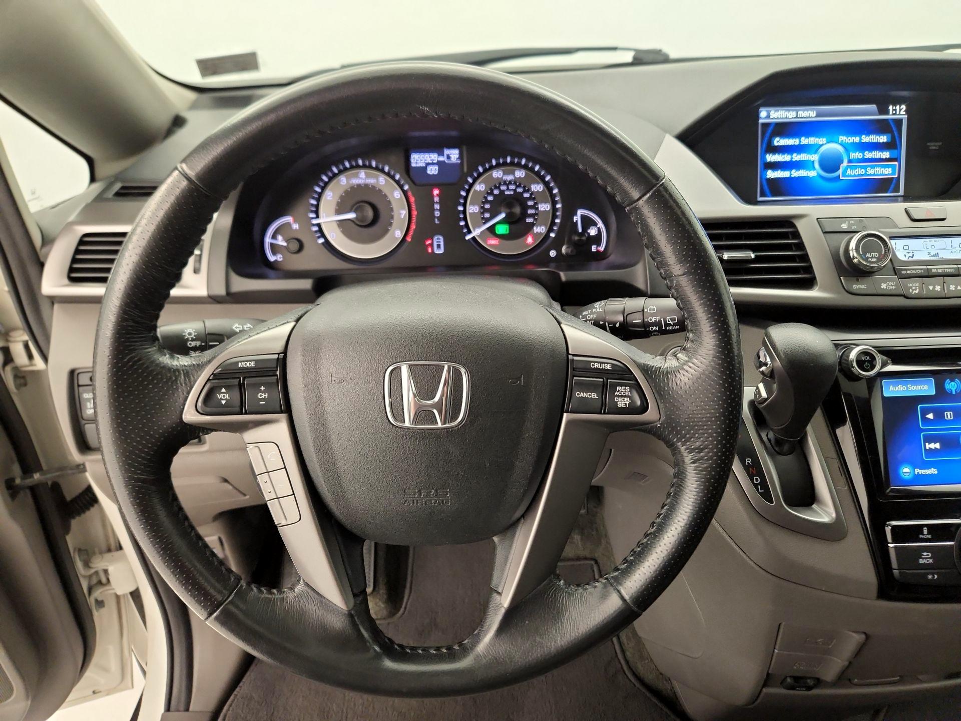 Thumbnail: 2016 Honda Odyssey - 10