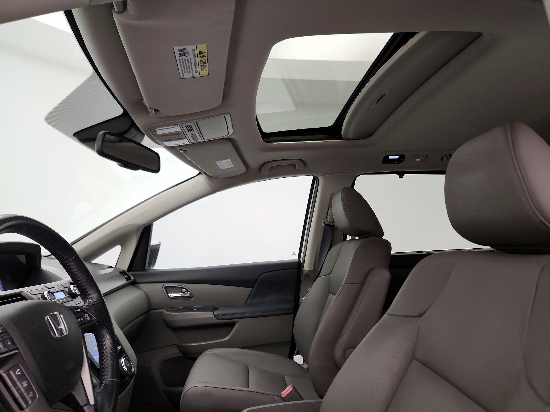 Thumbnail: 2016 Honda Odyssey - 13