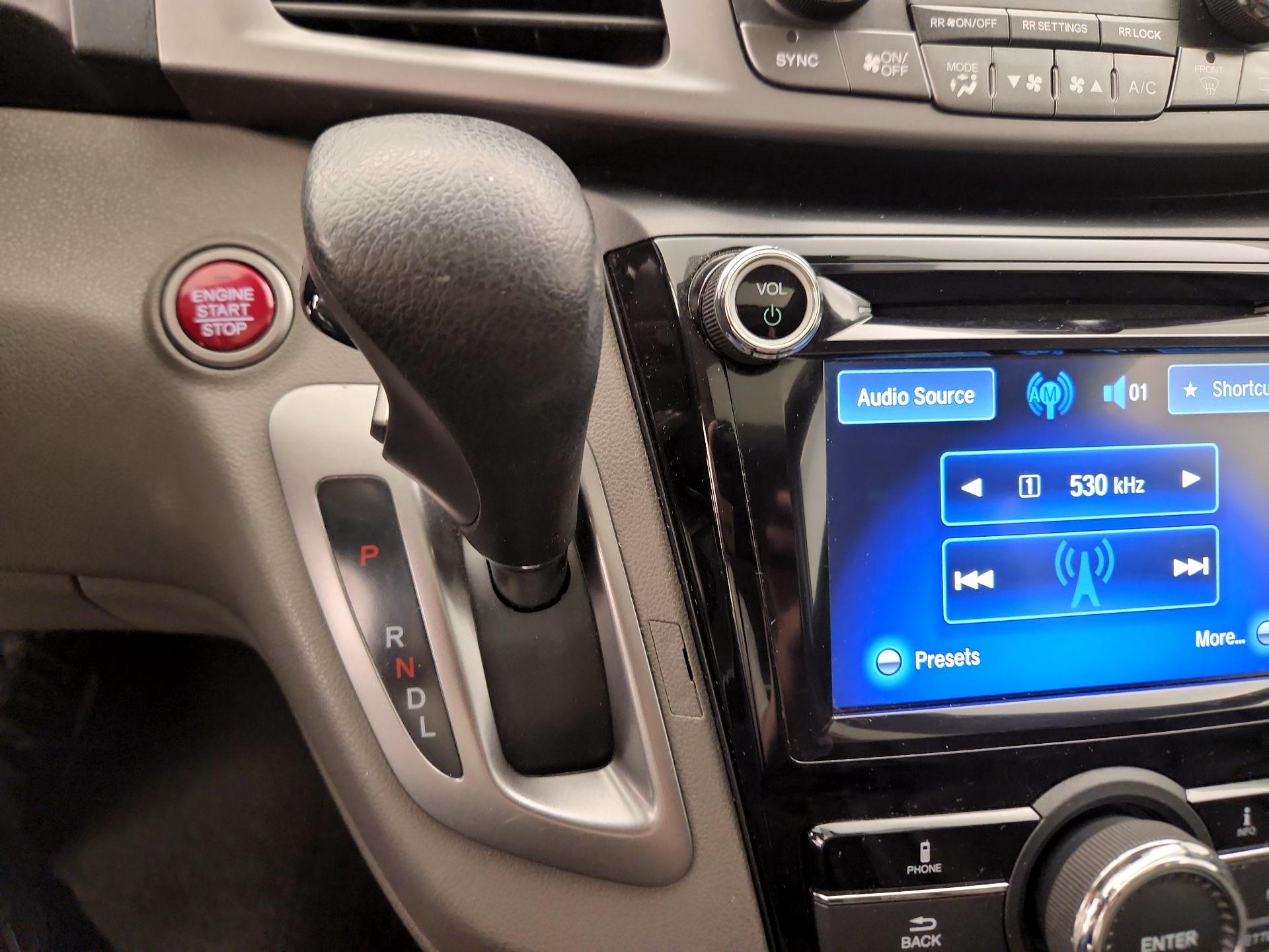 Thumbnail: 2016 Honda Odyssey - 17
