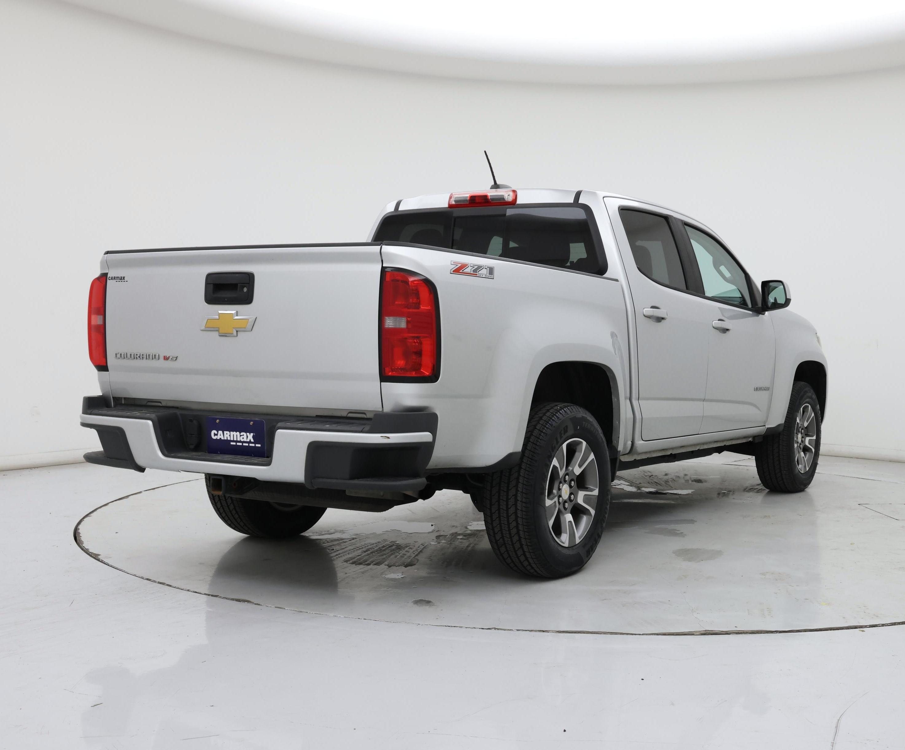 Thumbnail: 2017 Chevrolet Colorado - 8