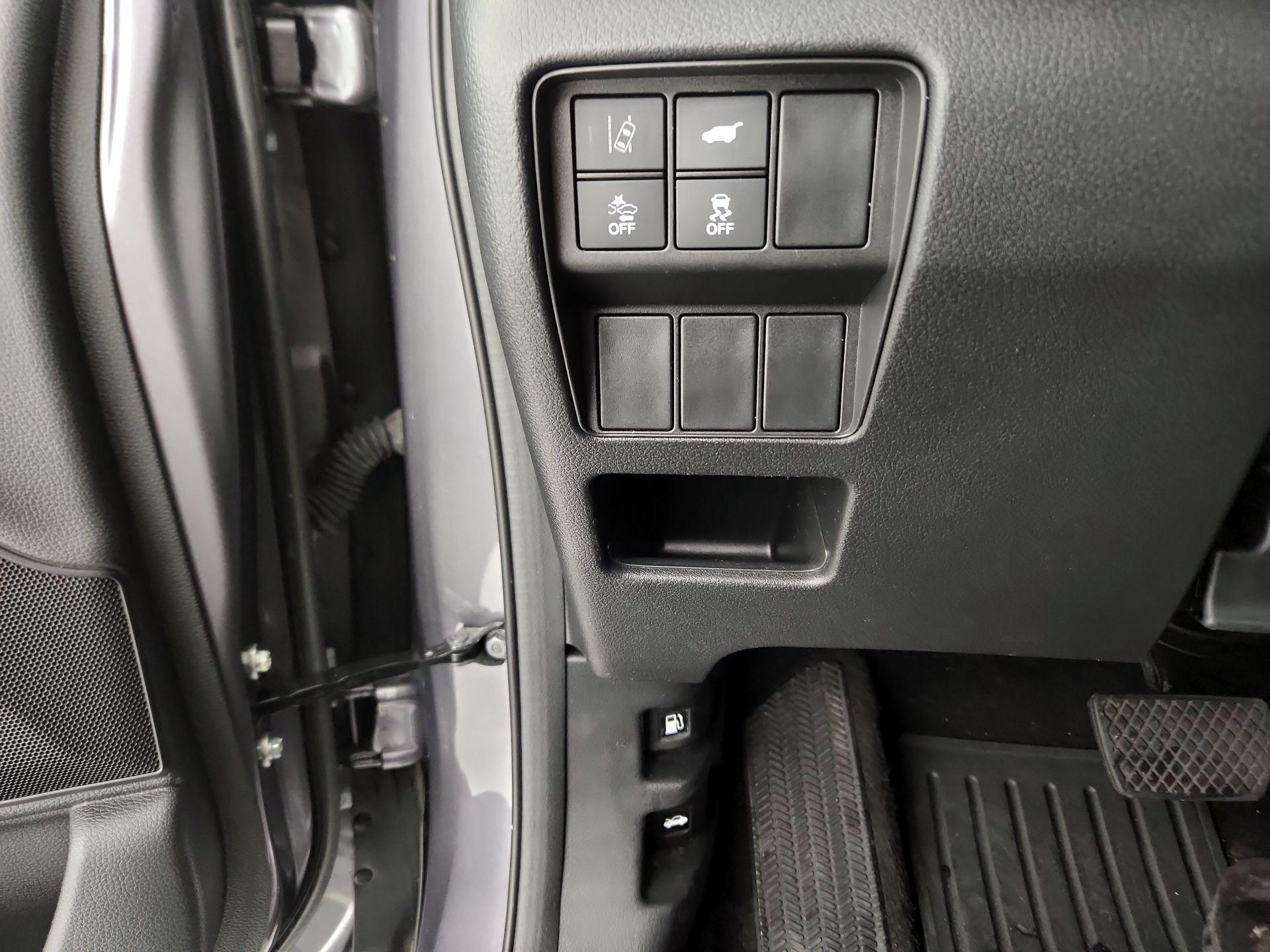 Thumbnail: 2018 Honda CR-V - 13