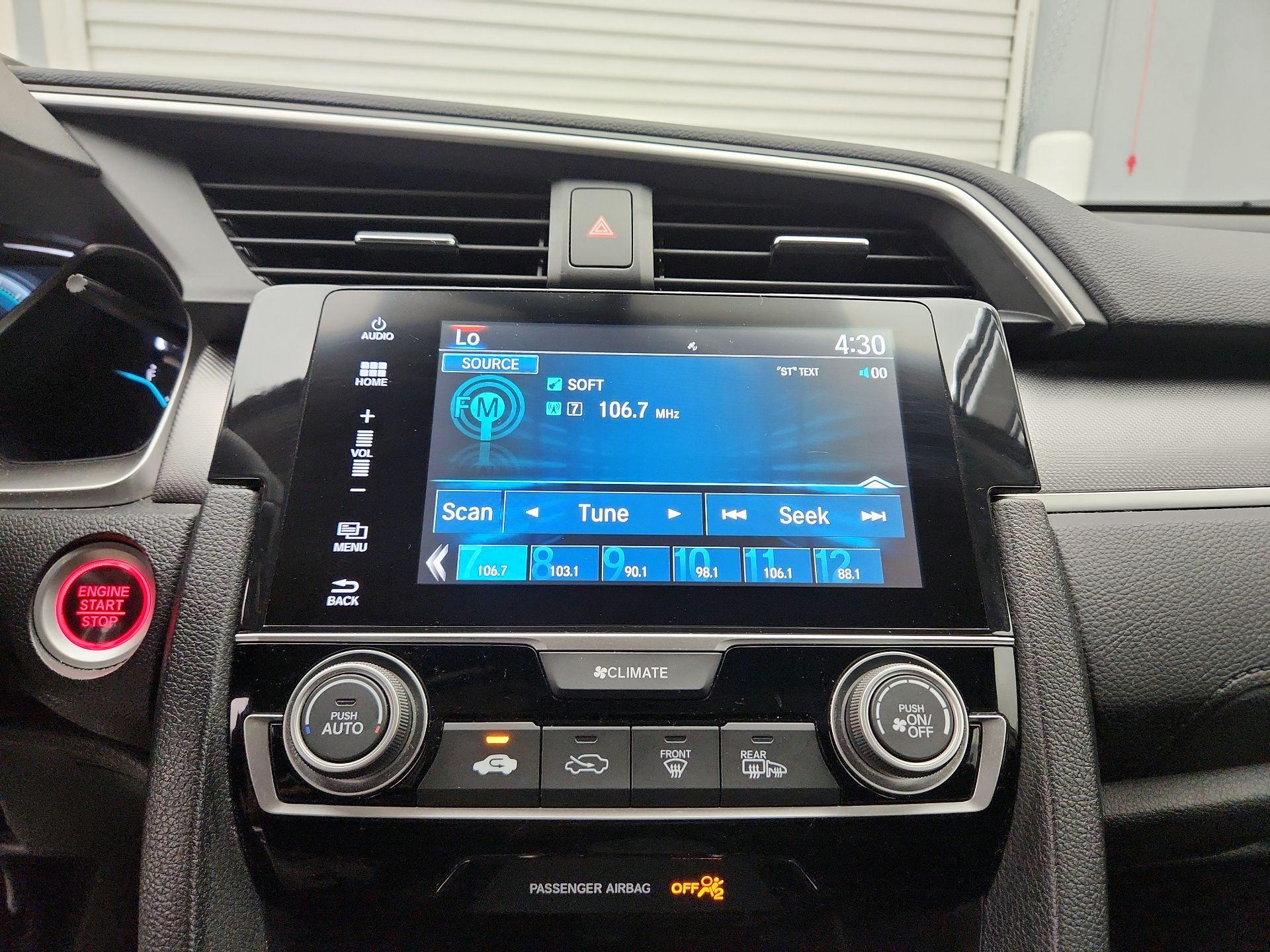 Thumbnail: 2016 Honda Civic - 15