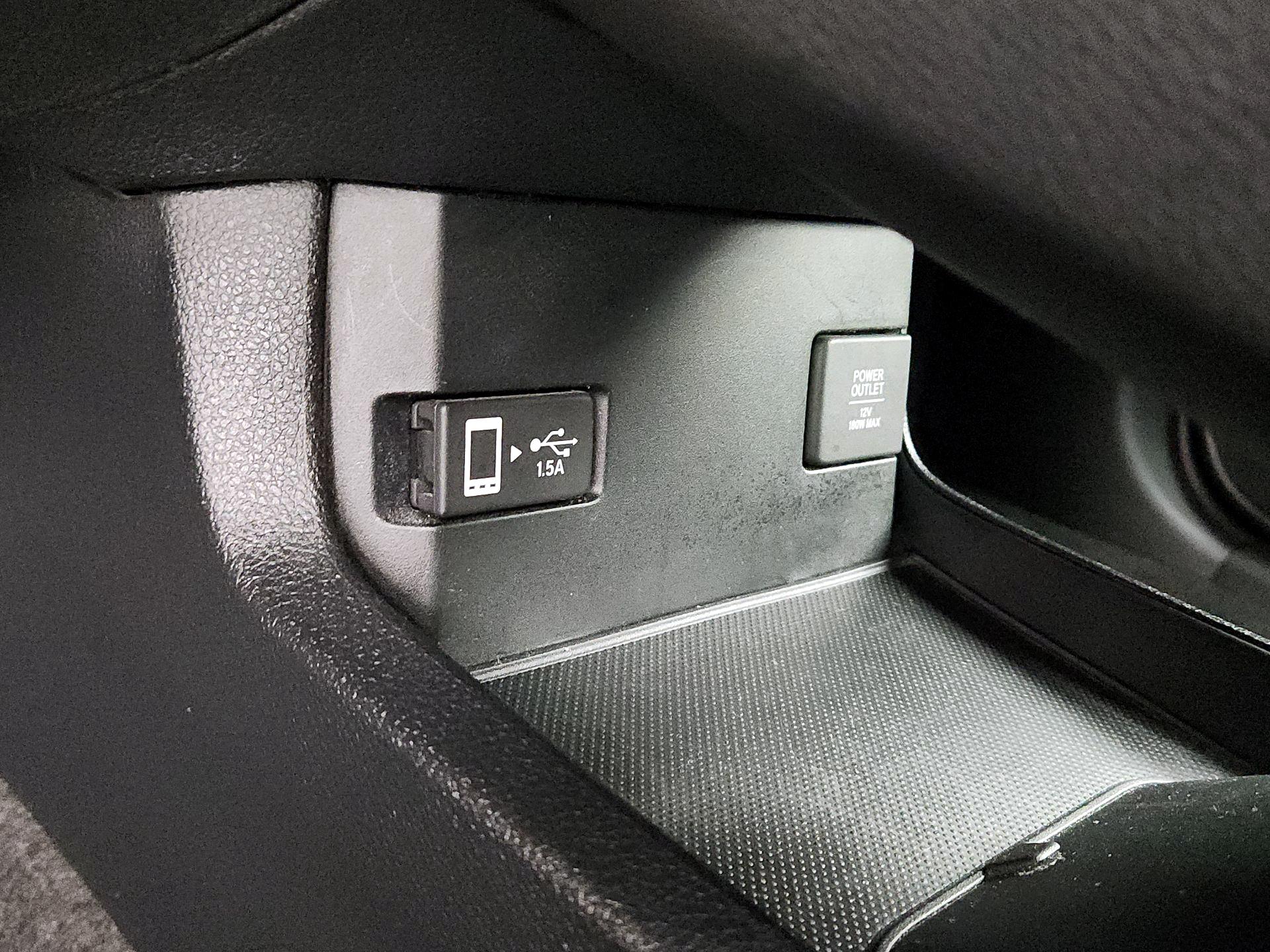 Thumbnail: 2016 Honda Civic - 18