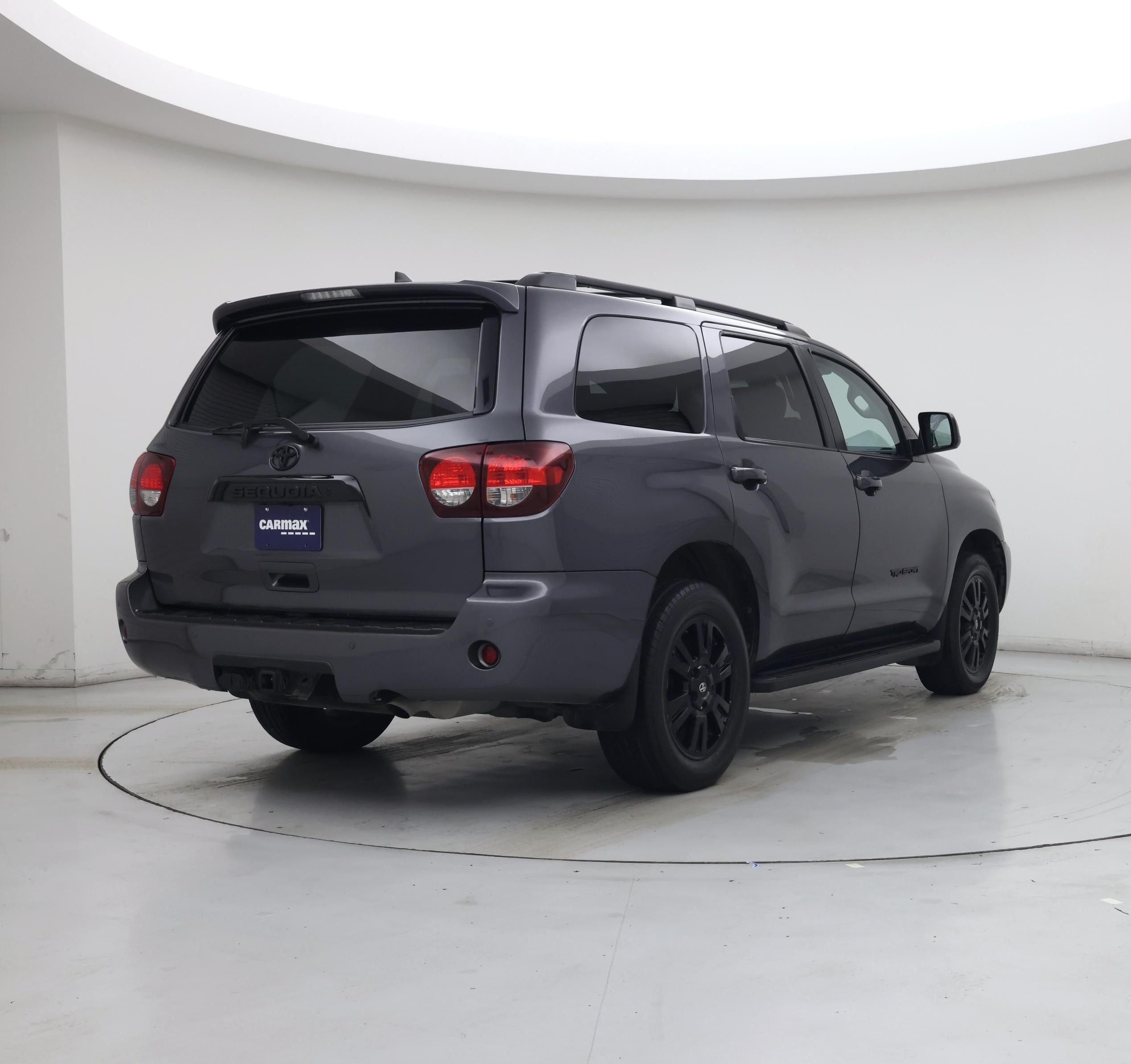 Thumbnail: 2022 Toyota Sequoia - 8
