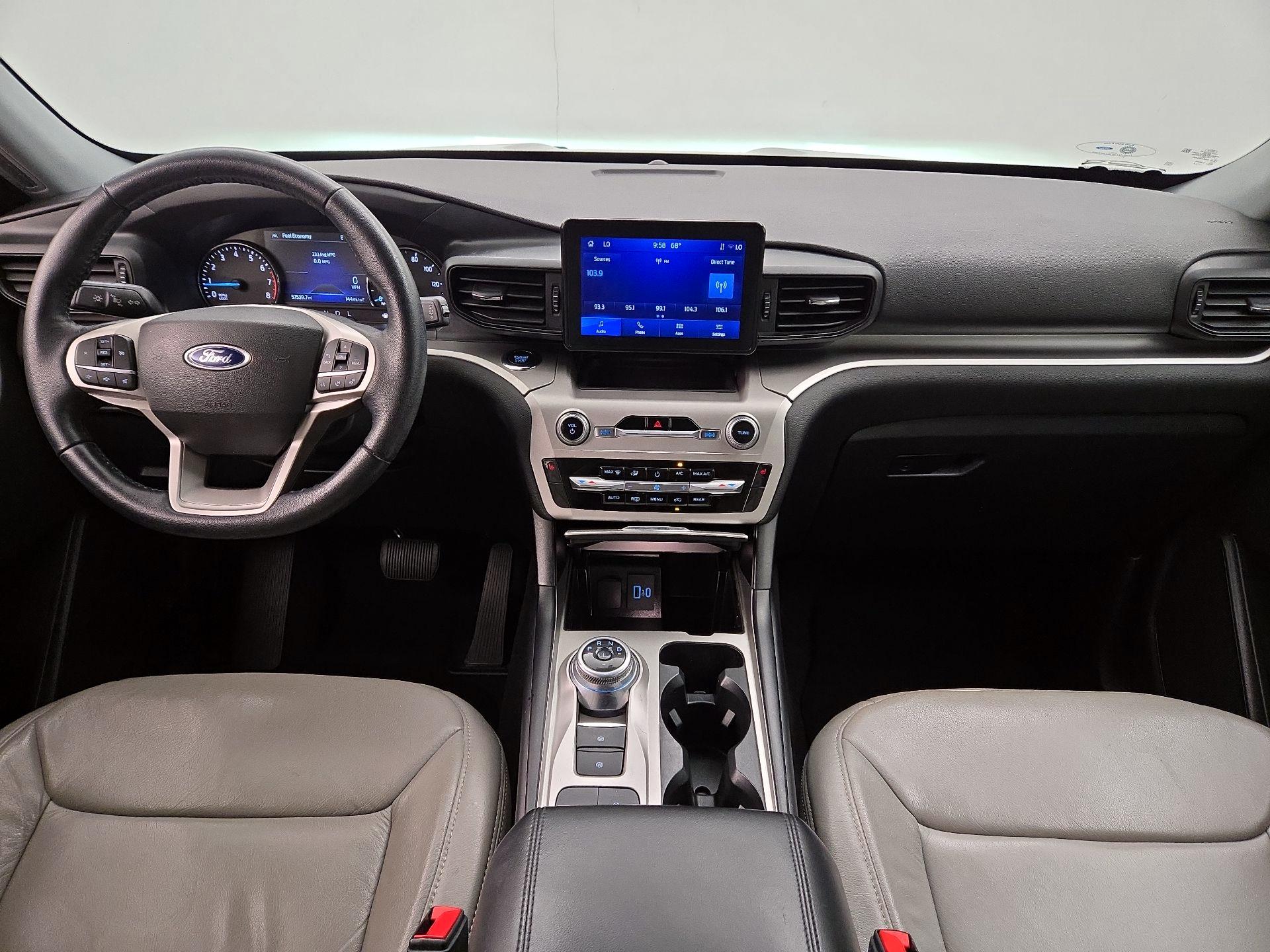 Thumbnail: 2022 Ford Explorer - 9