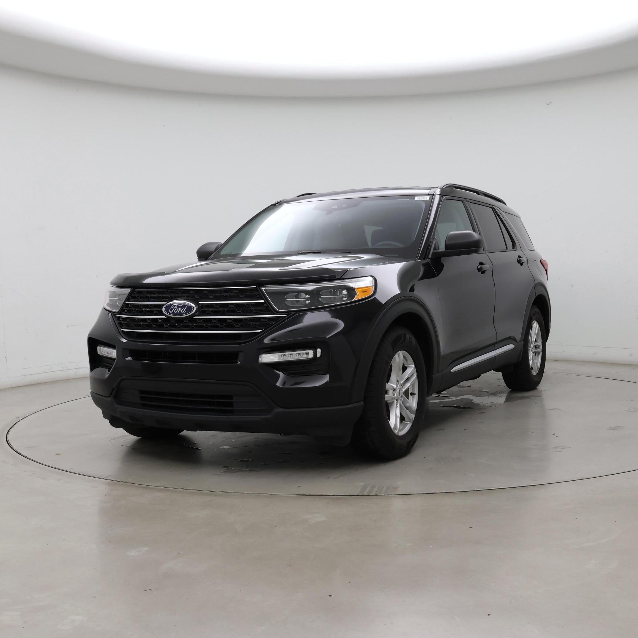 Thumbnail: 2022 Ford Explorer - 4