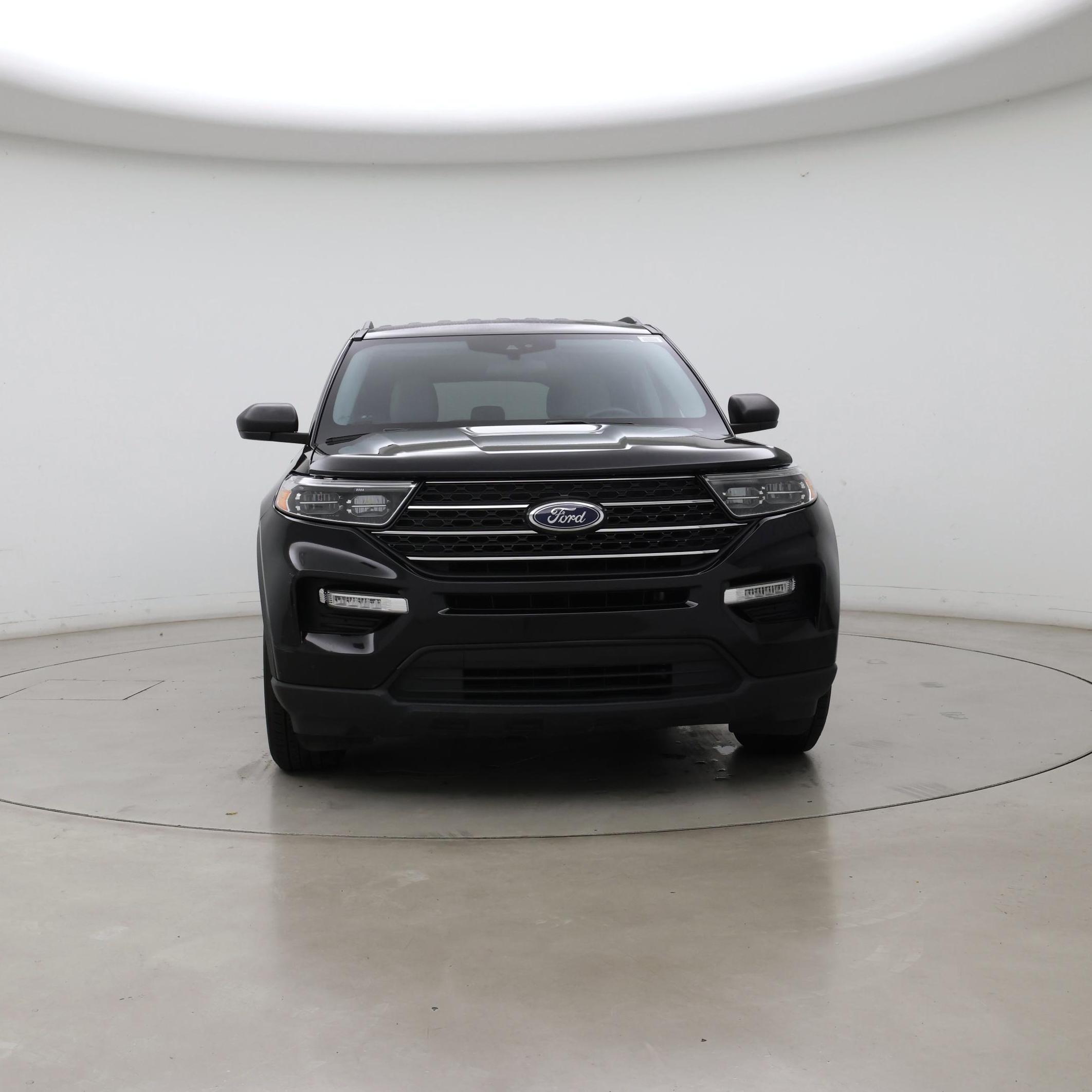 Thumbnail: 2022 Ford Explorer - 5