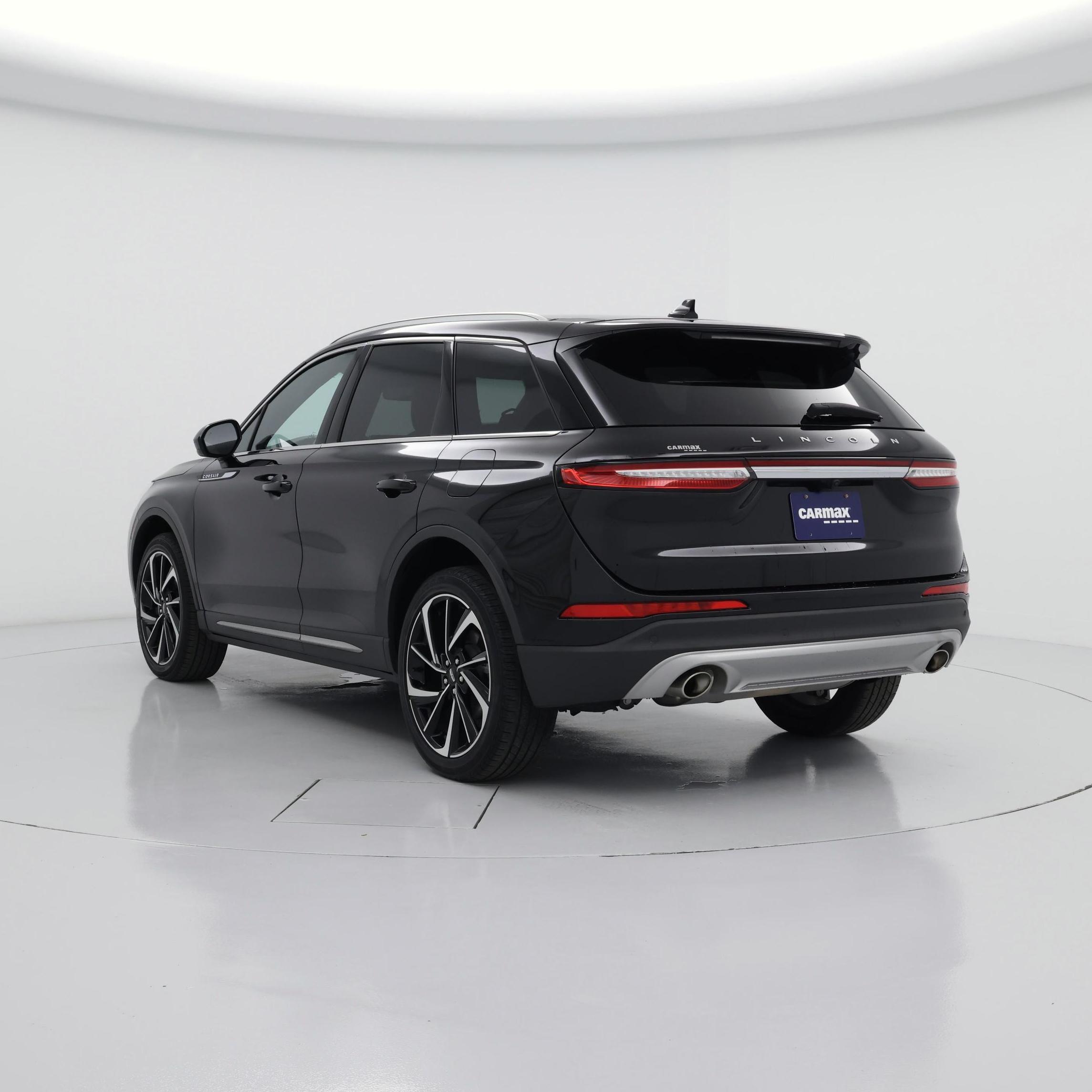 Thumbnail: 2023 Lincoln Corsair - 2