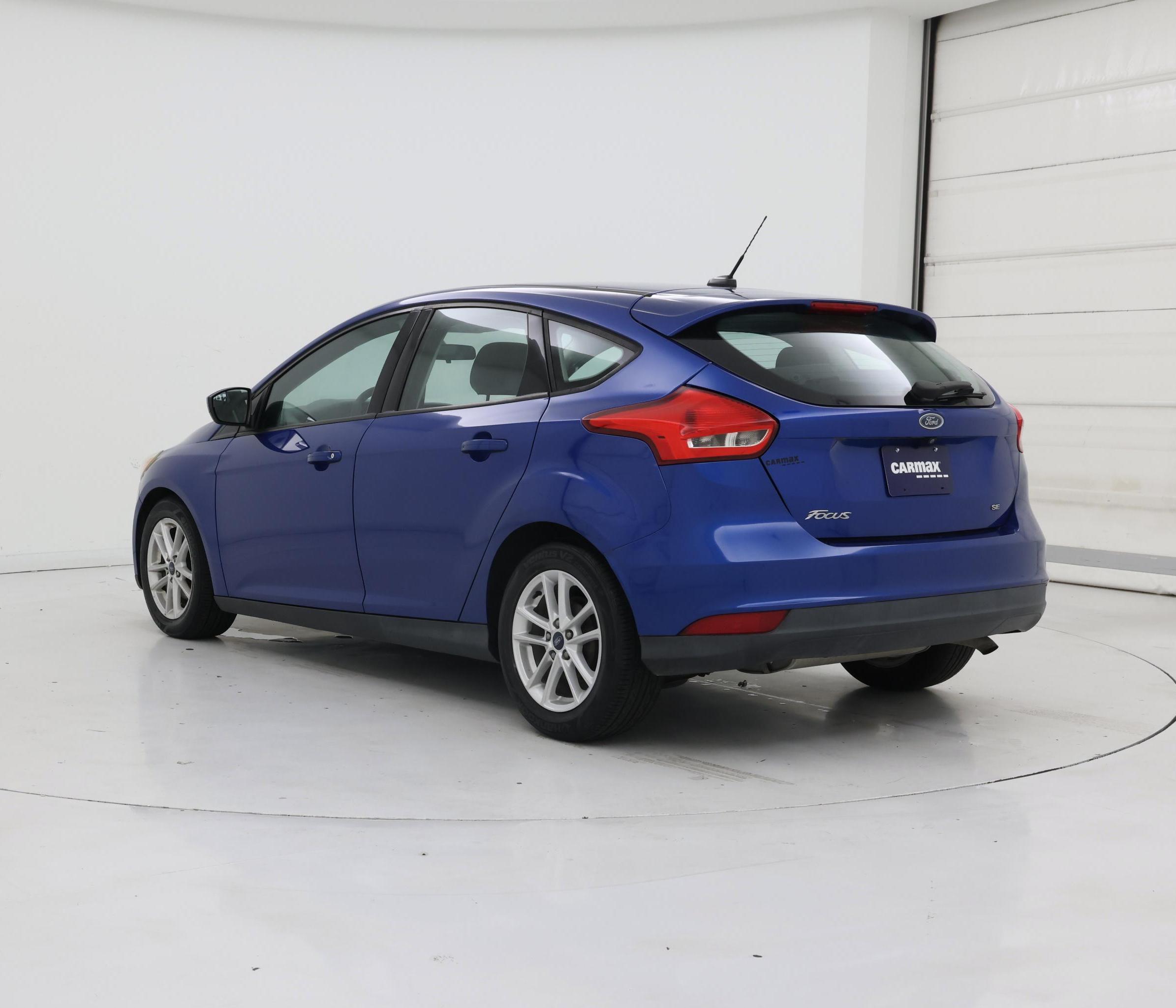 Thumbnail: 2018 Ford Focus - 2