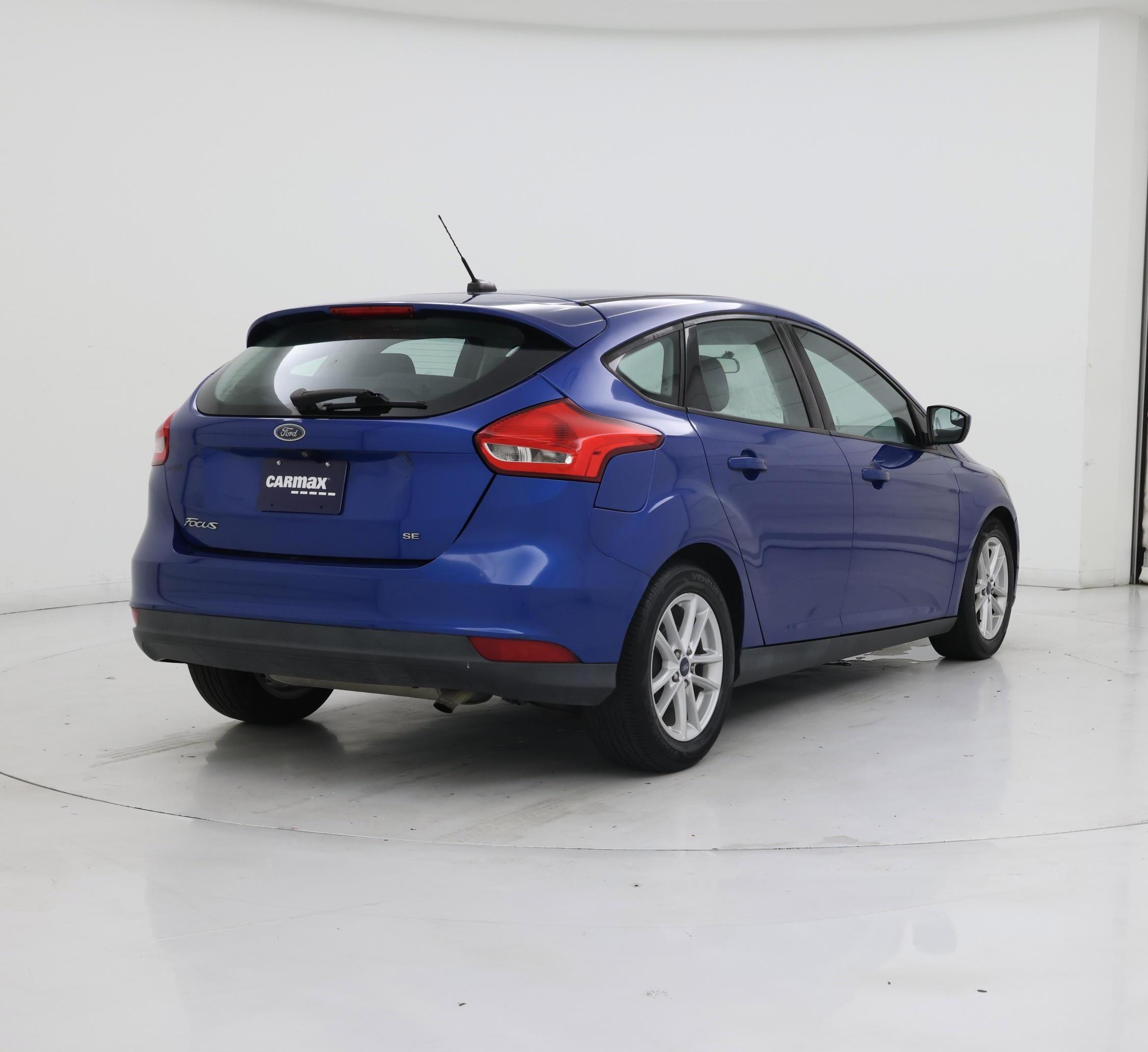 Thumbnail: 2018 Ford Focus - 8