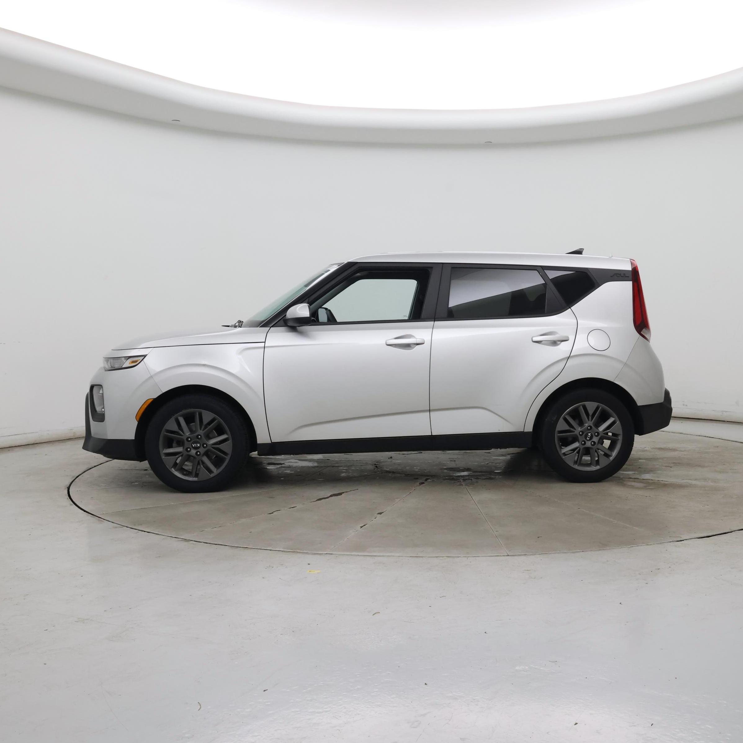 Thumbnail: 2021 Kia Soul - 3