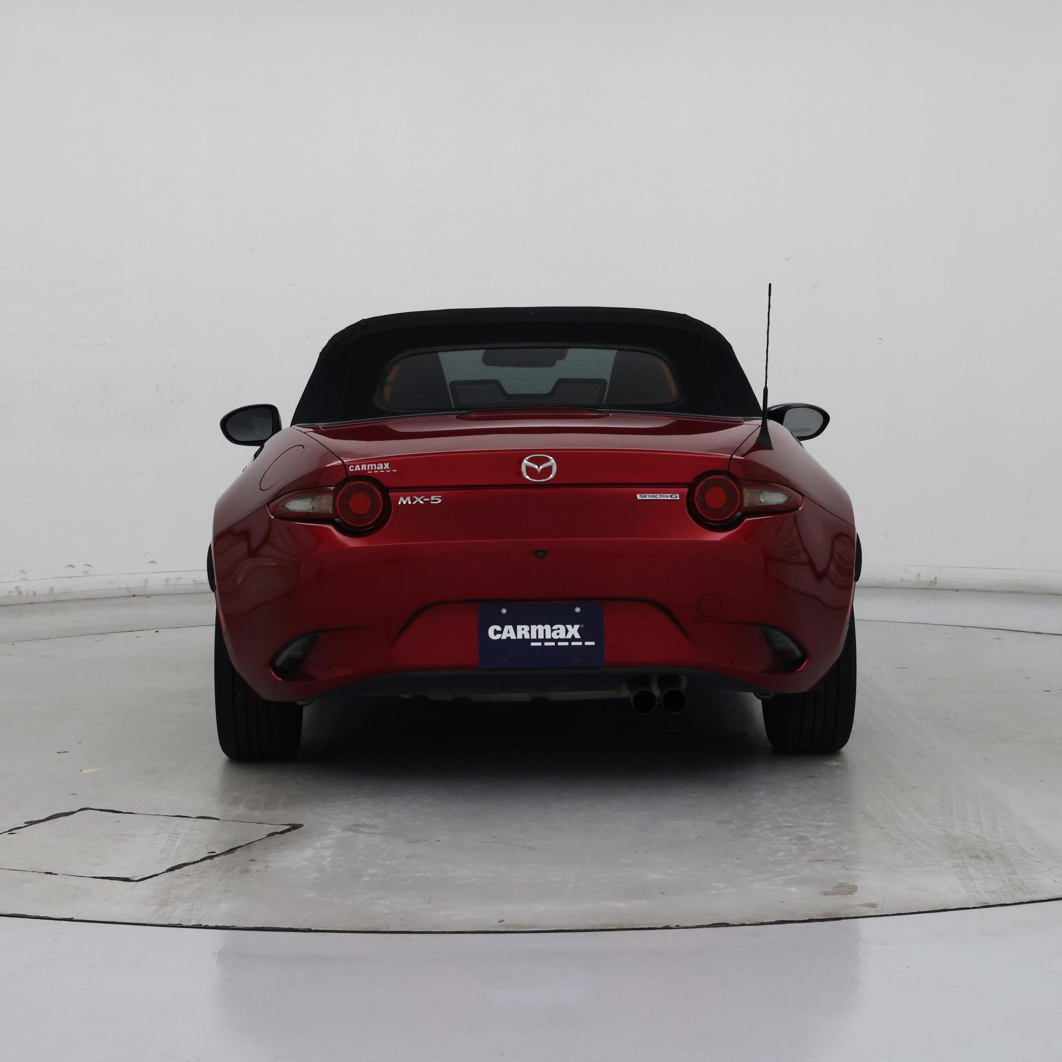 Thumbnail: 2021 Mazda MX-5 Miata - 6