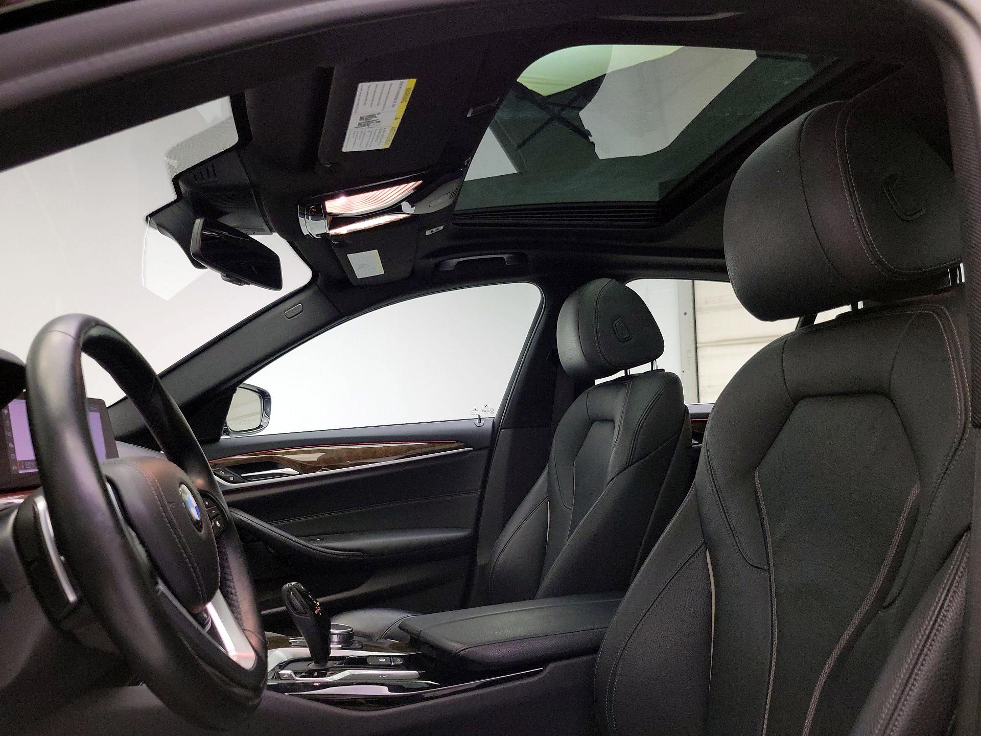 Thumbnail: 2019 BMW 5 Series - 20