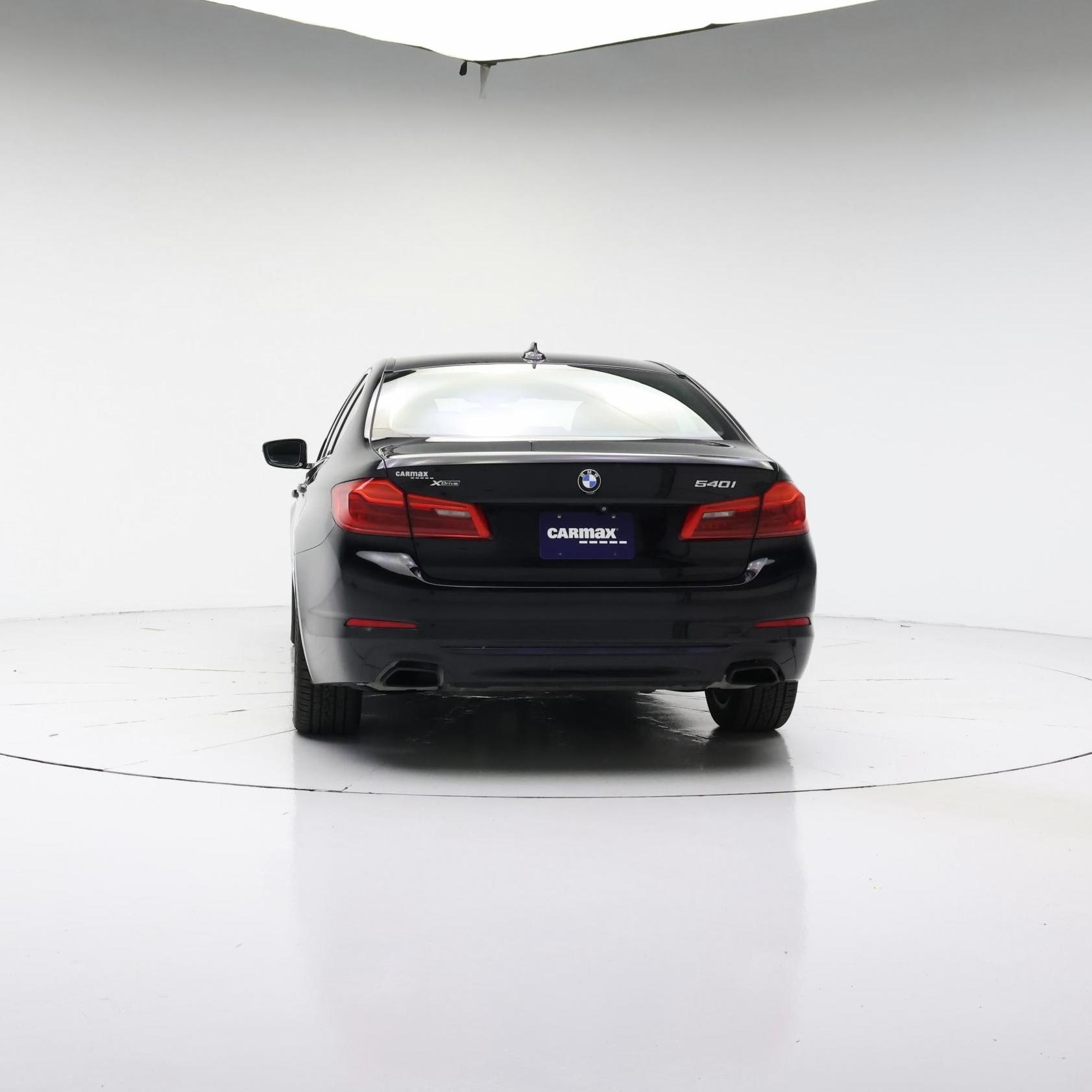 Thumbnail: 2019 BMW 5 Series - 6