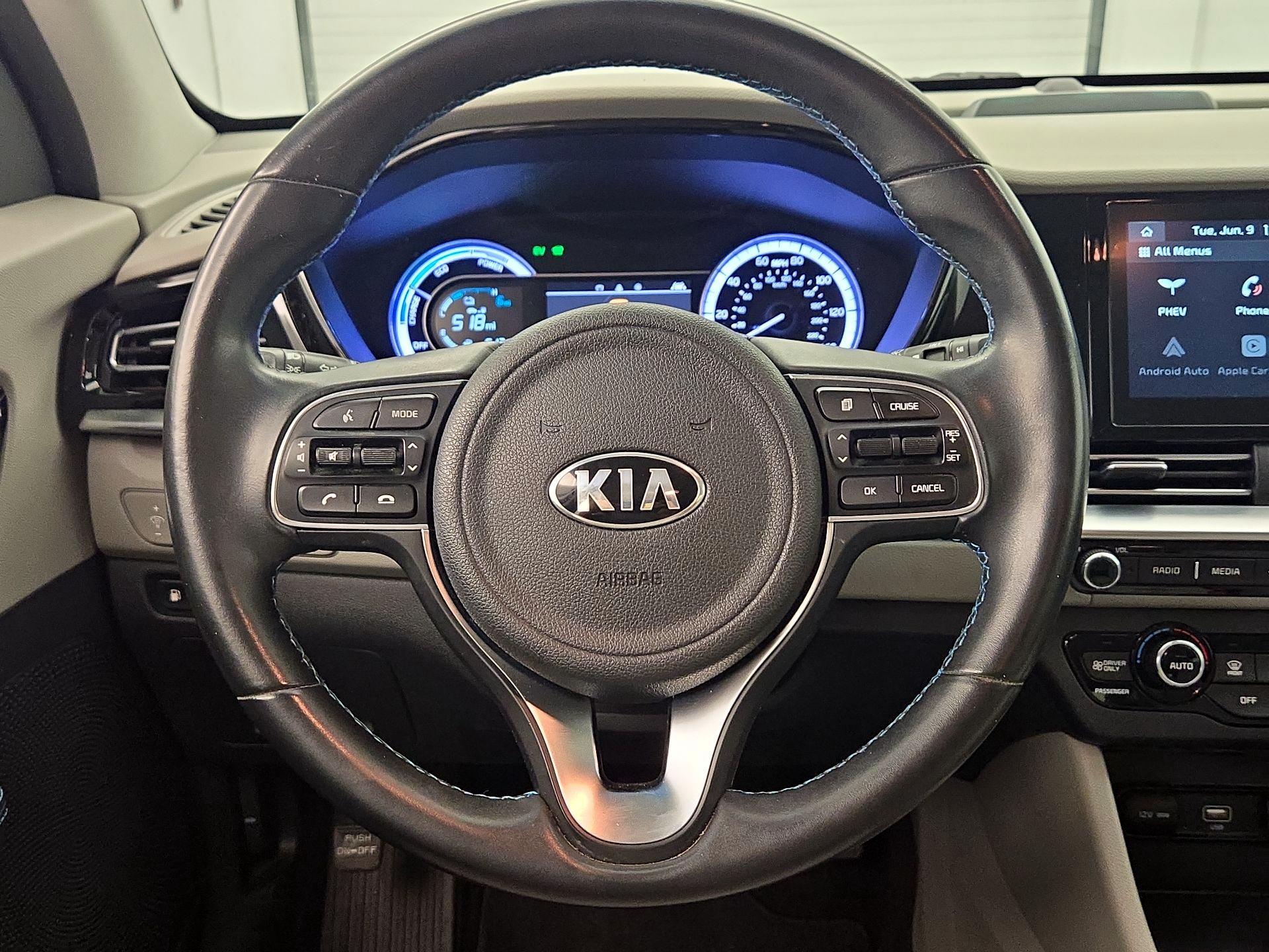 Thumbnail: 2020 Kia Niro - 10