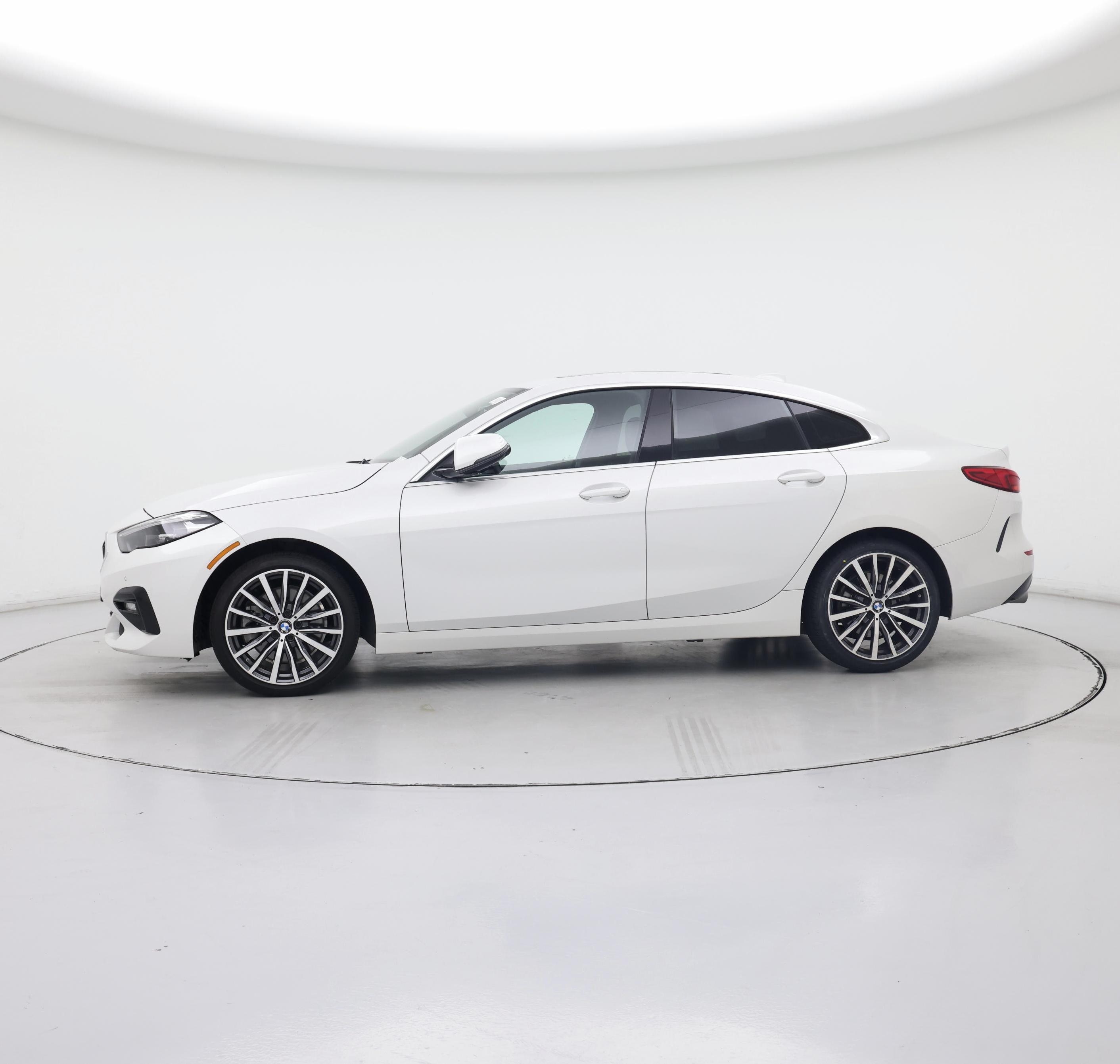 Thumbnail: 2021 BMW 2 Series - 3