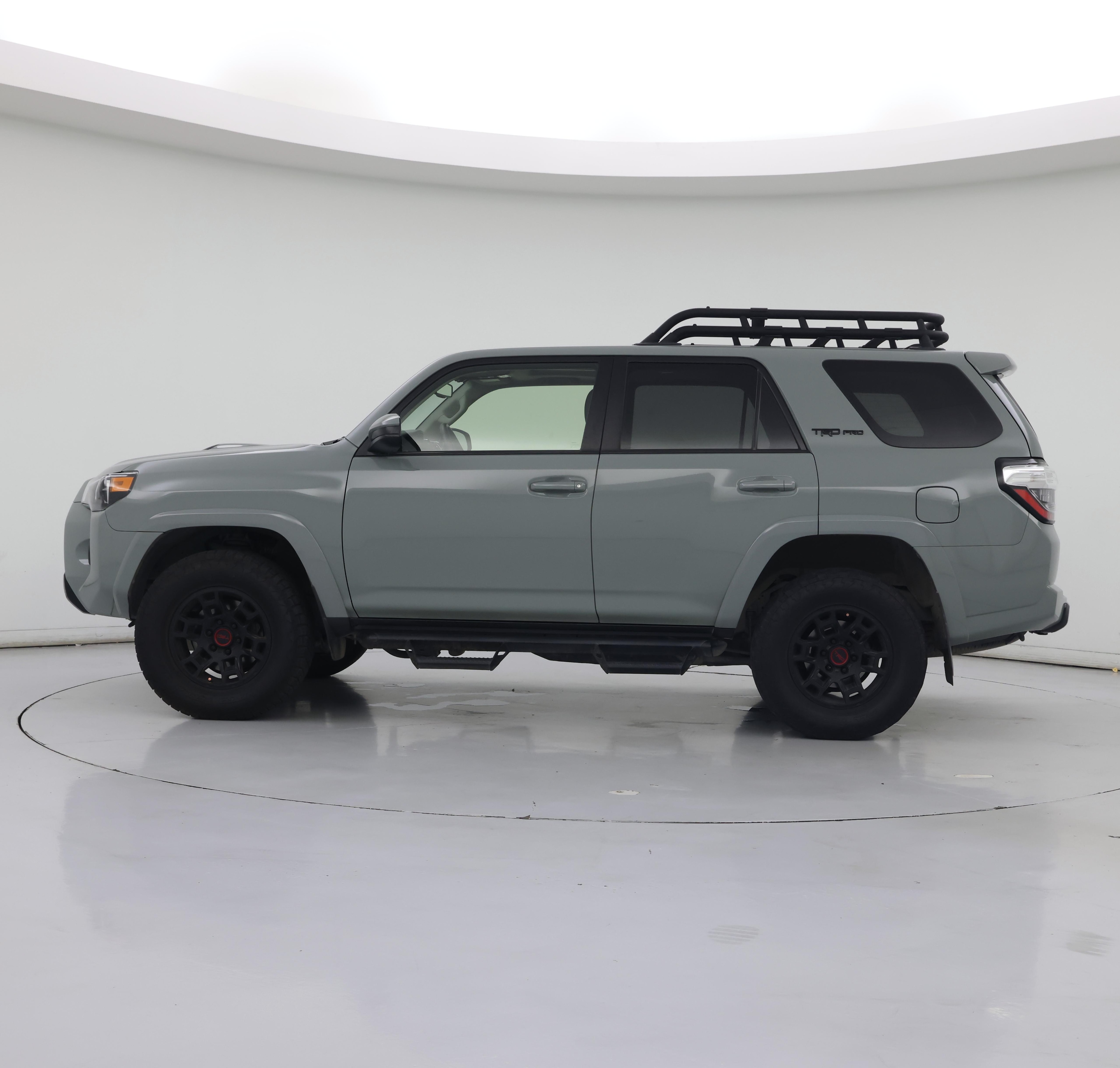 Thumbnail: 2021 Toyota 4Runner - 3