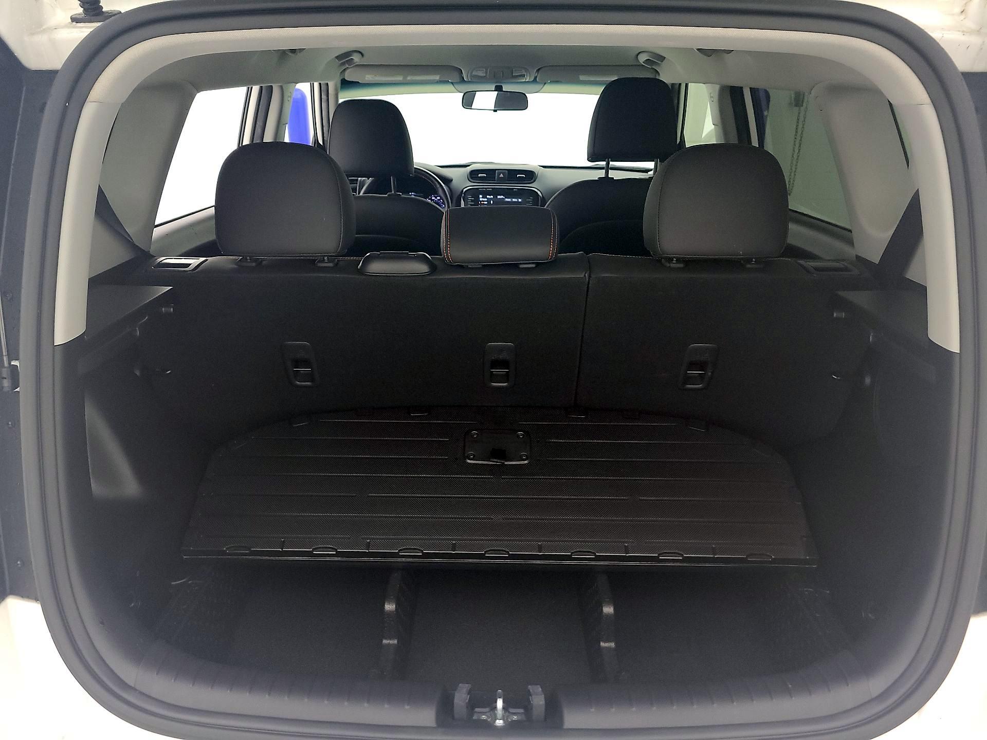 Thumbnail: 2019 Kia Soul - 20