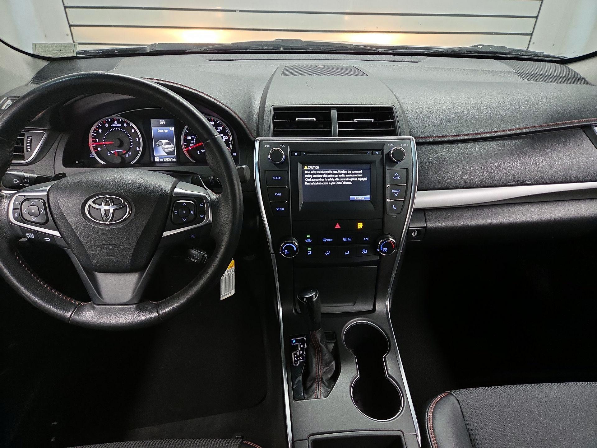 Thumbnail: 2017 Toyota Camry - 9