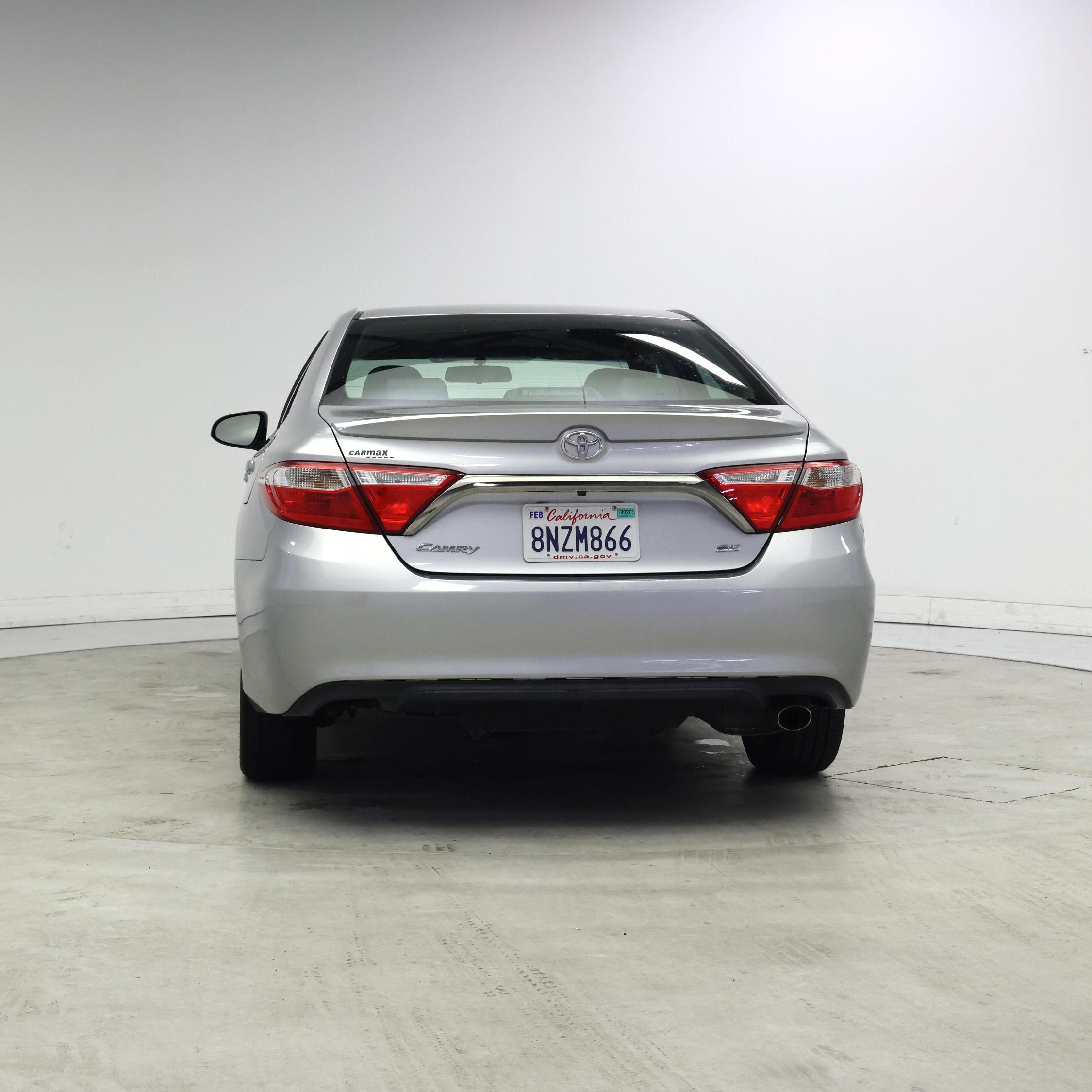 Thumbnail: 2017 Toyota Camry - 6