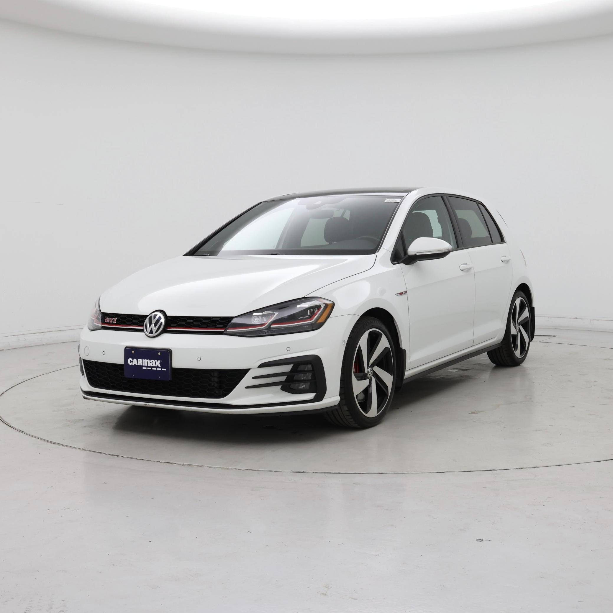 Thumbnail: 2018 Volkswagen Golf - 4
