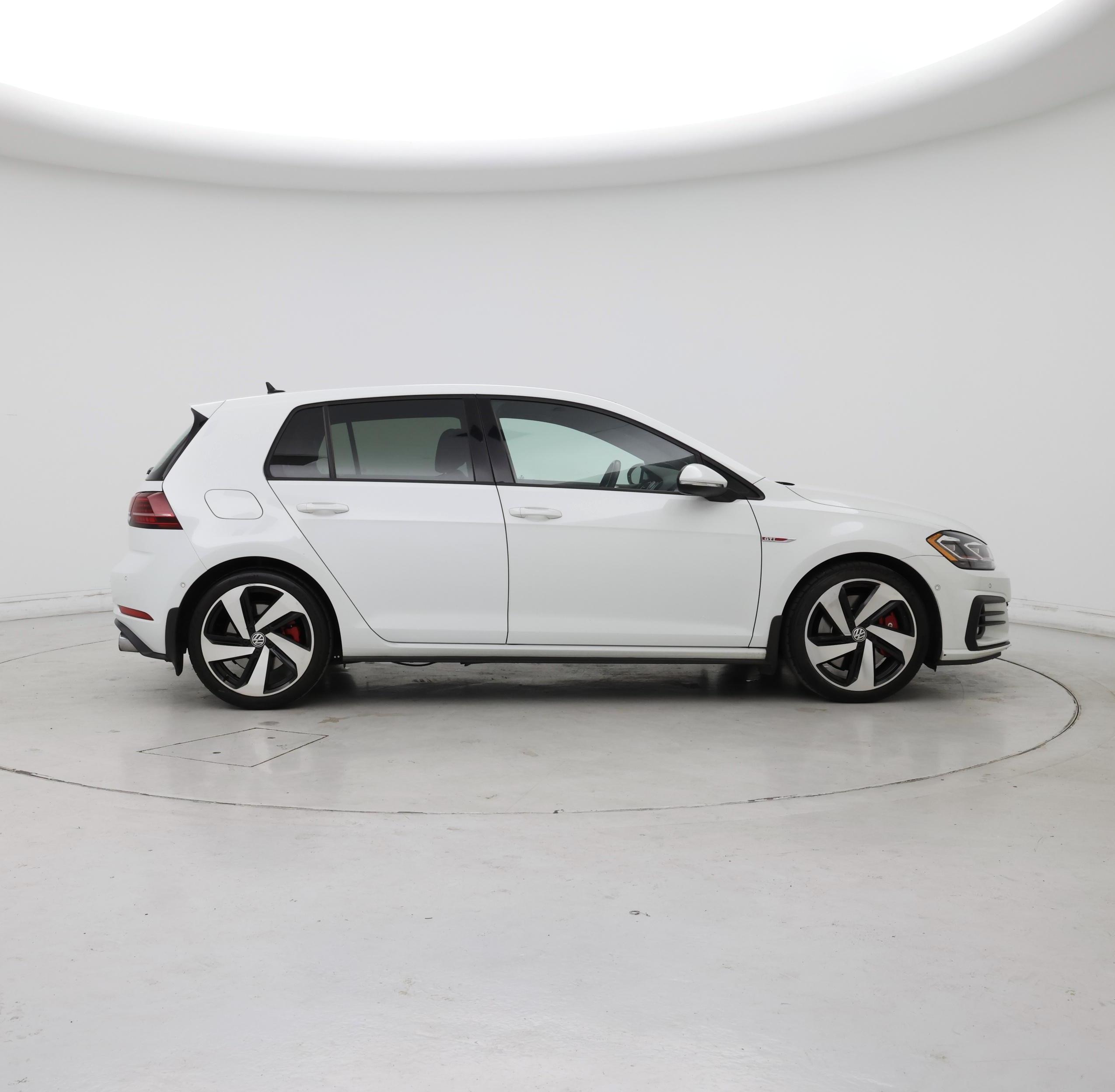 Thumbnail: 2018 Volkswagen Golf - 7