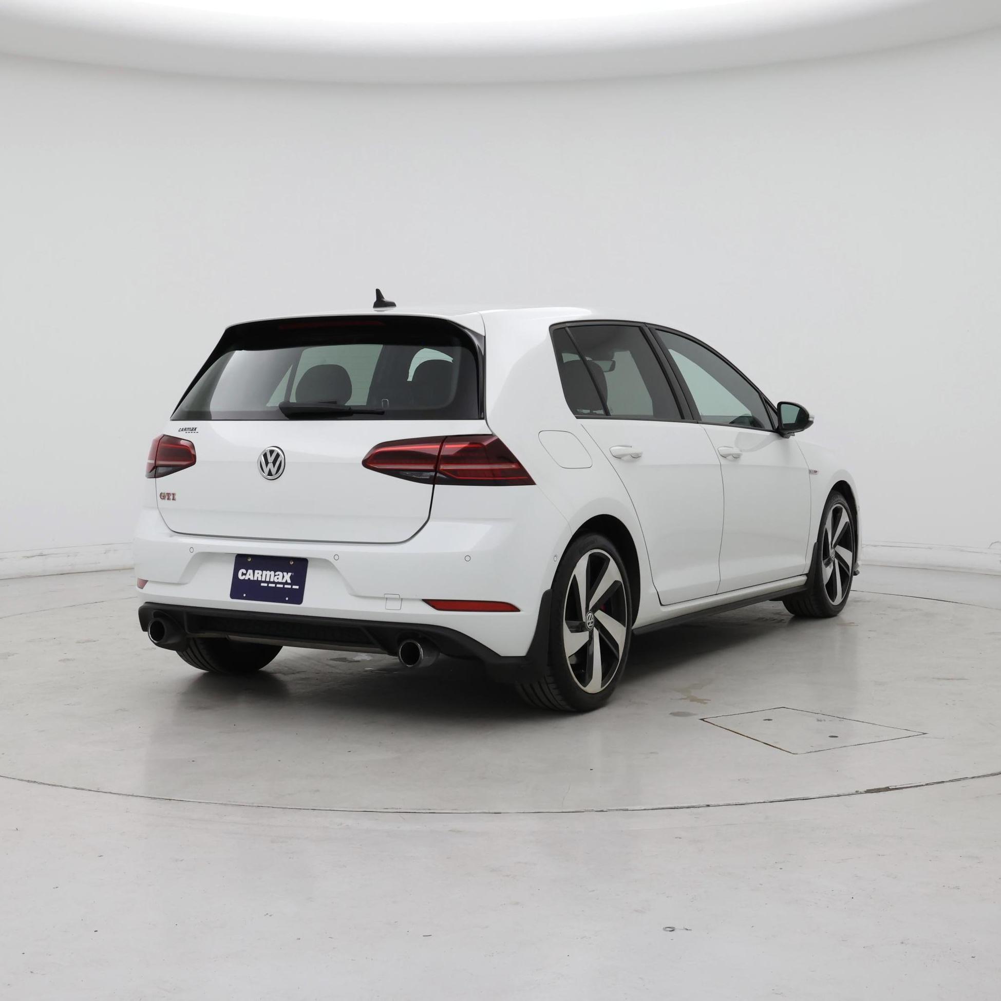 Thumbnail: 2018 Volkswagen Golf - 8