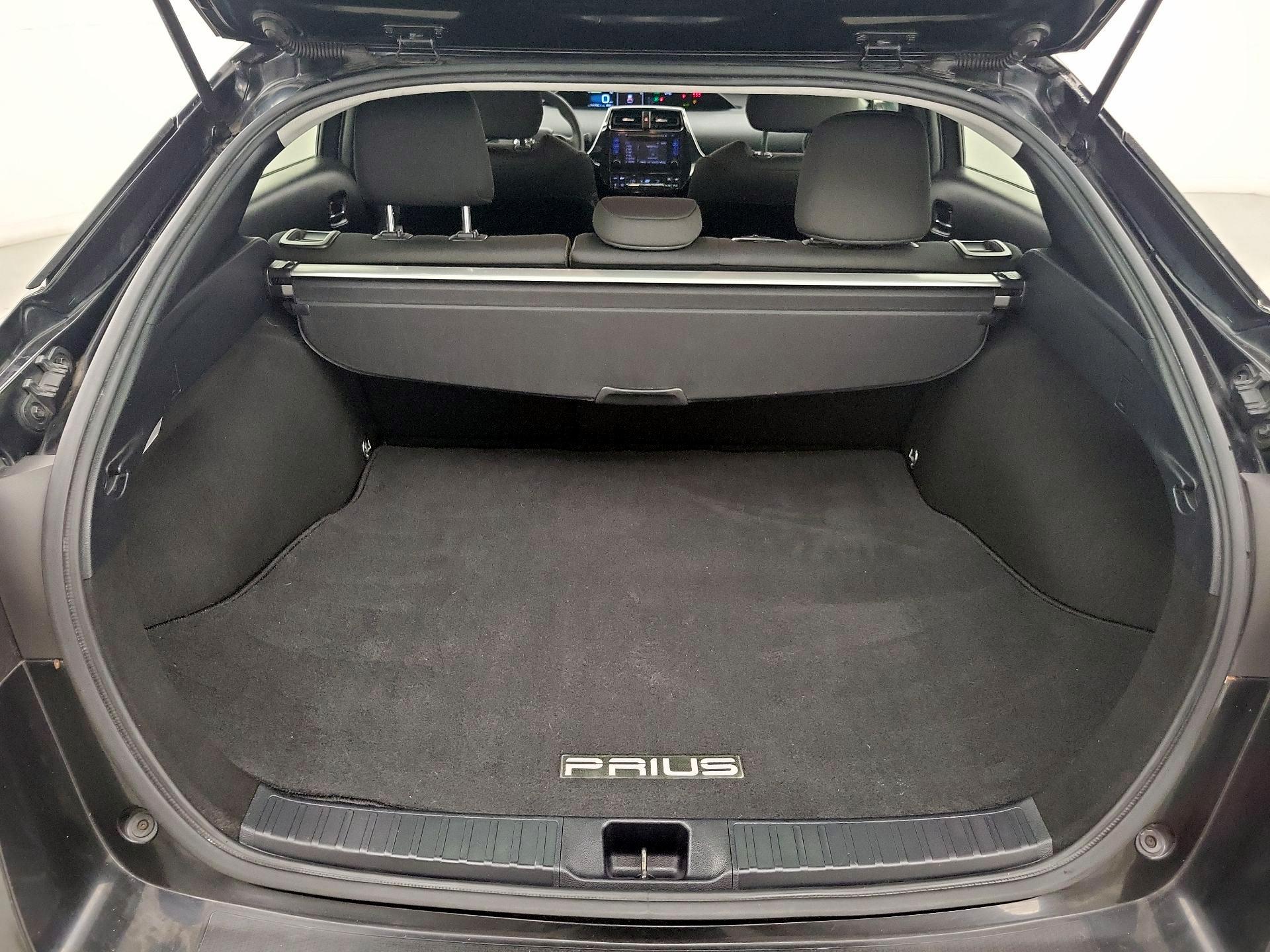 Thumbnail: 2019 Toyota Prius - 20