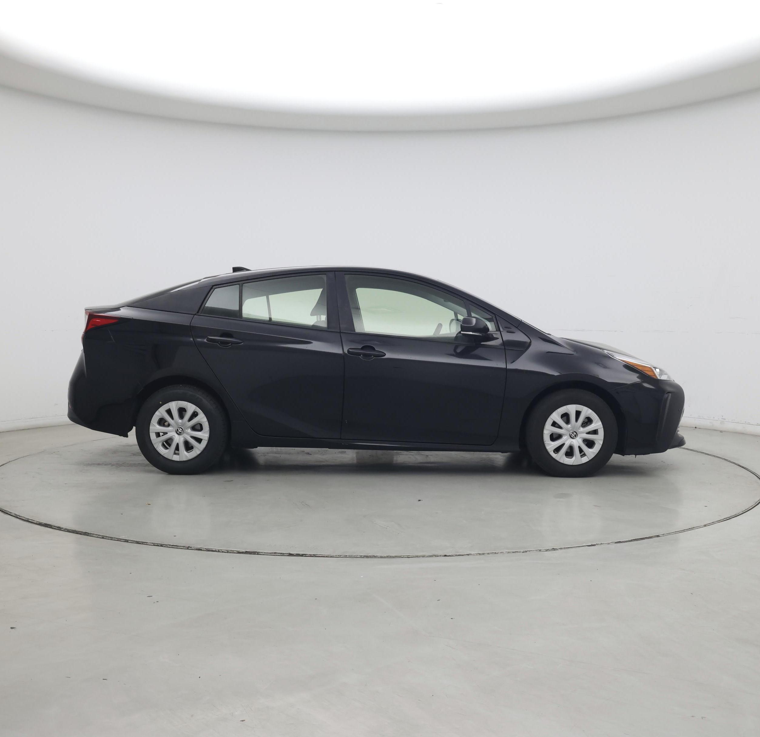 Thumbnail: 2019 Toyota Prius - 7
