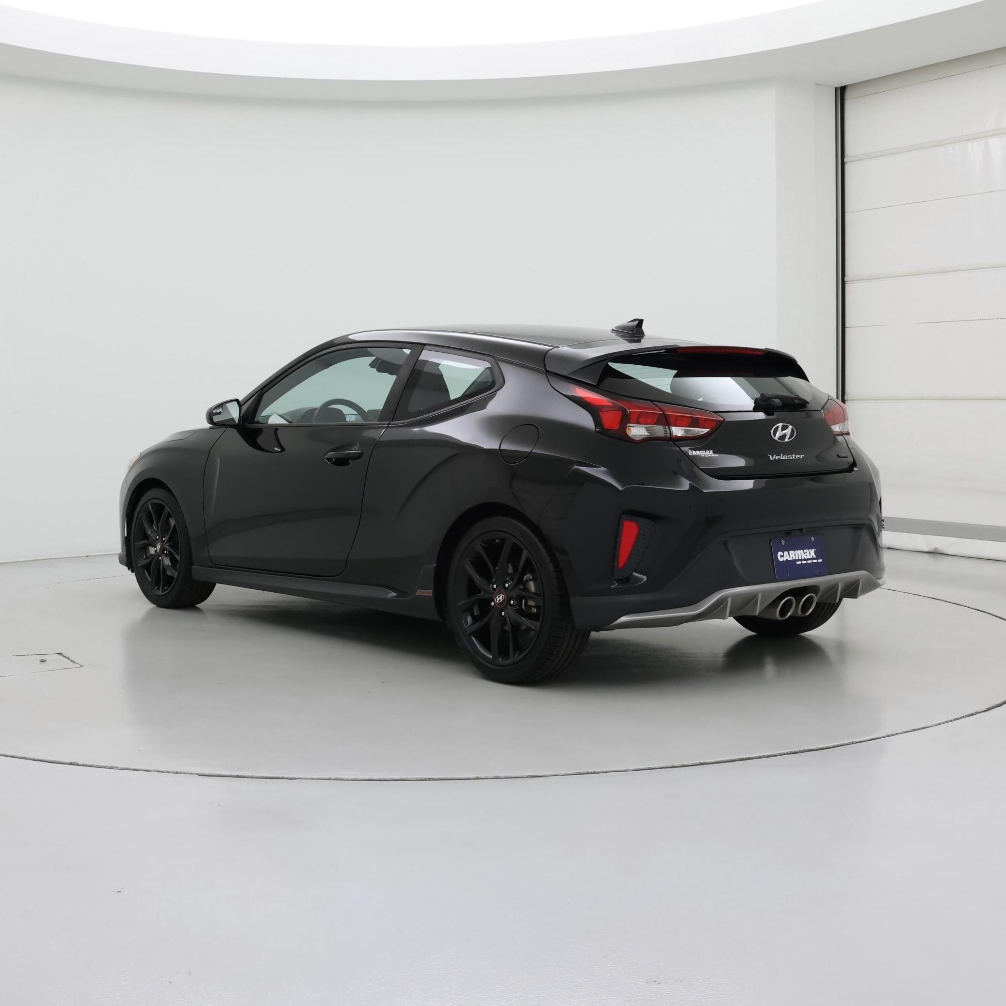 Thumbnail: 2019 Hyundai Veloster - 2