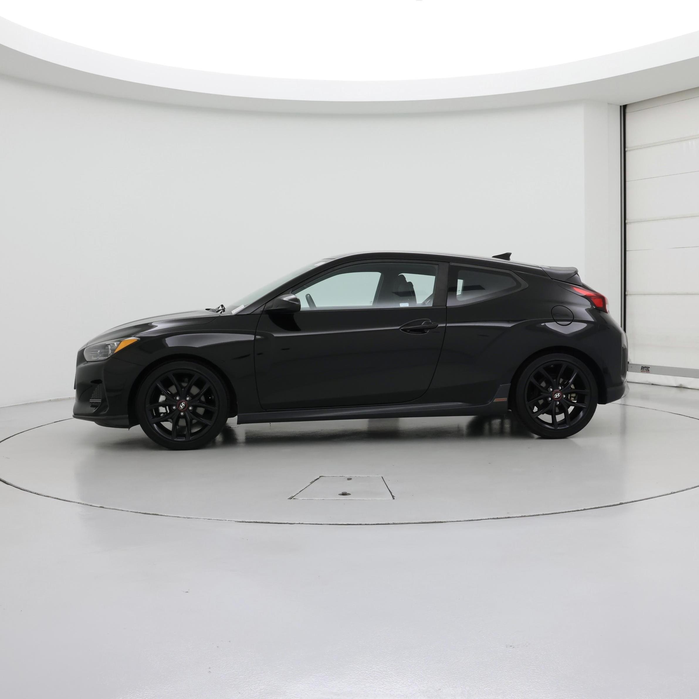 Thumbnail: 2019 Hyundai Veloster - 3