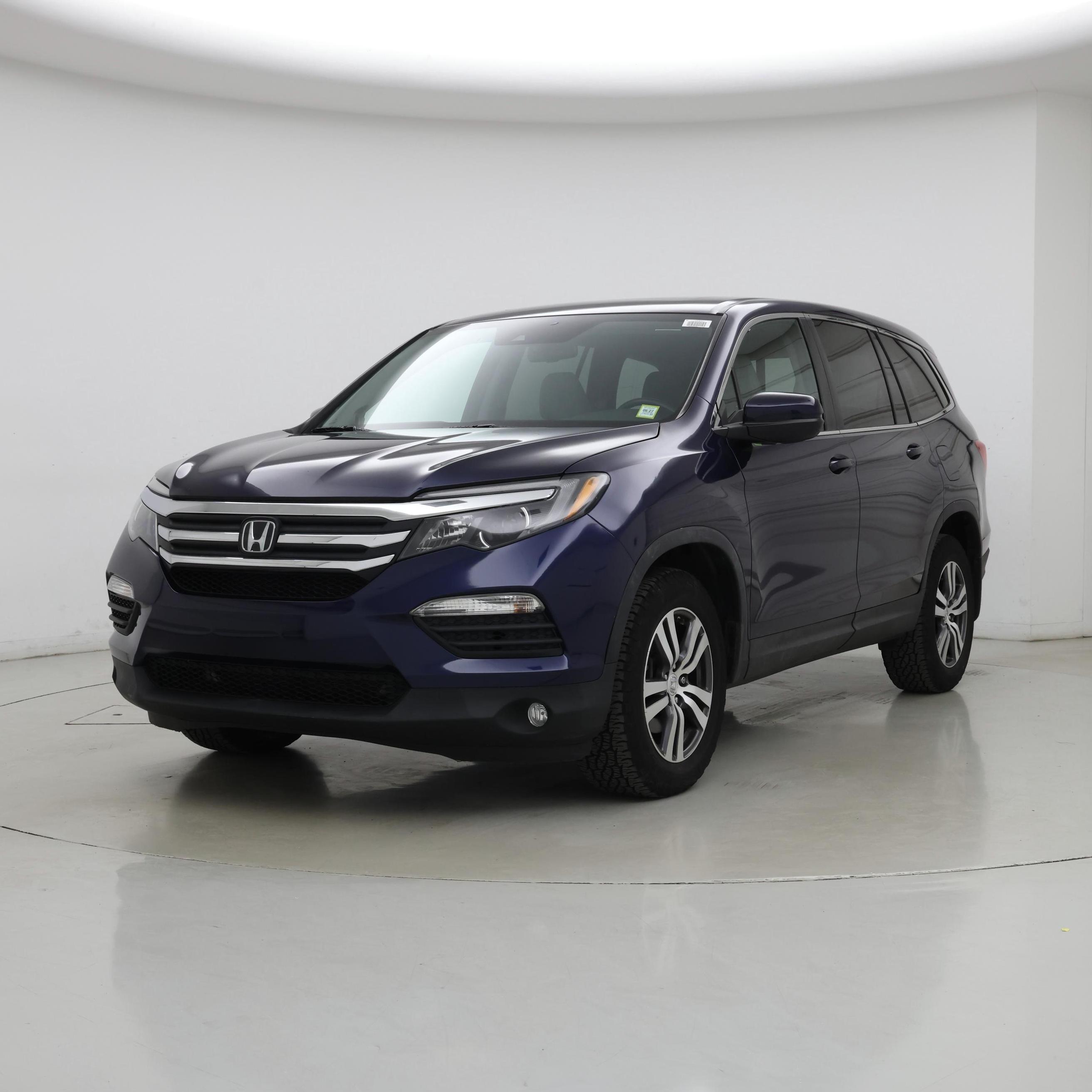Thumbnail: 2016 Honda Pilot - 4